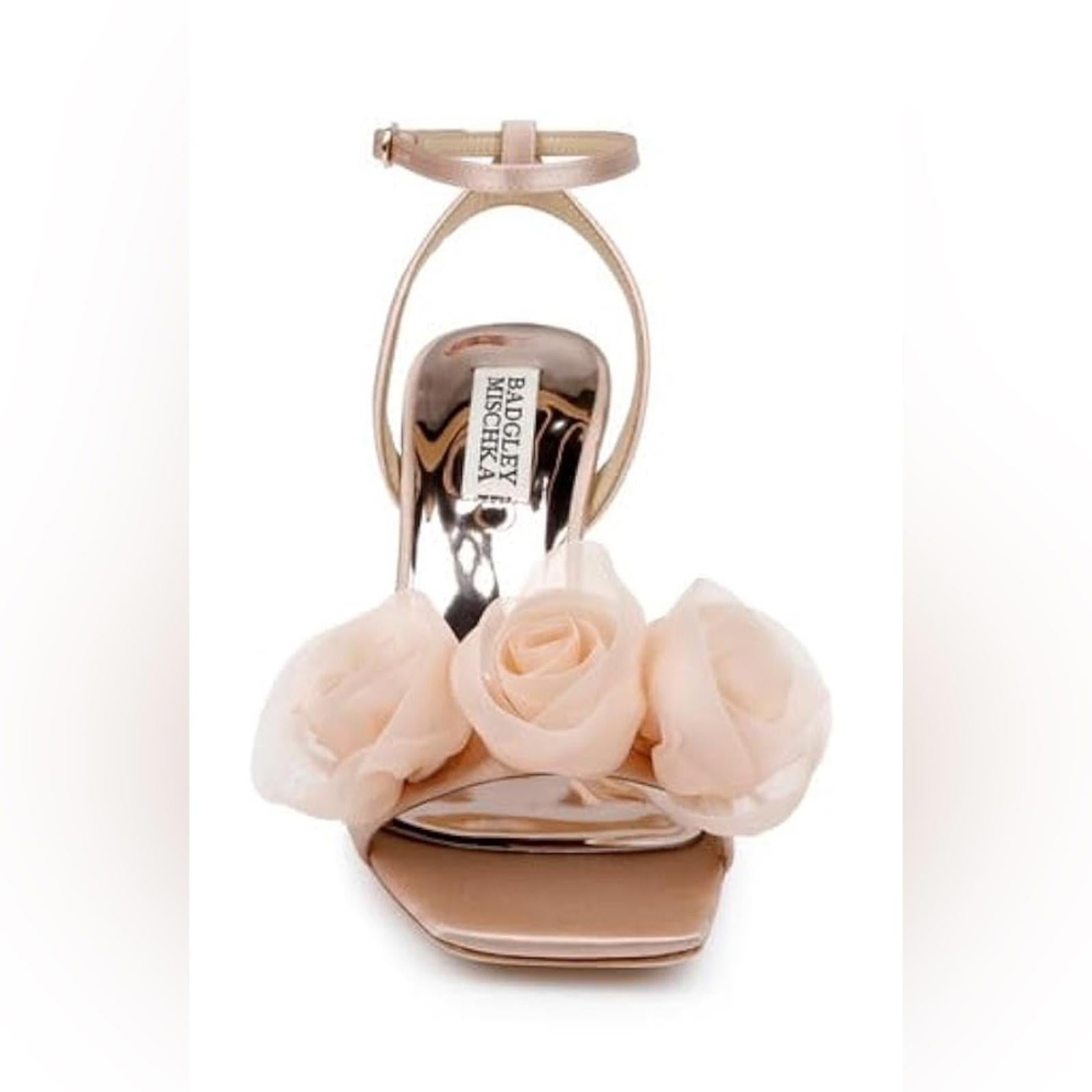 Badgley Mischka Carli Square Toe Triple Flower High Heel Sandals, Size 7, NEW