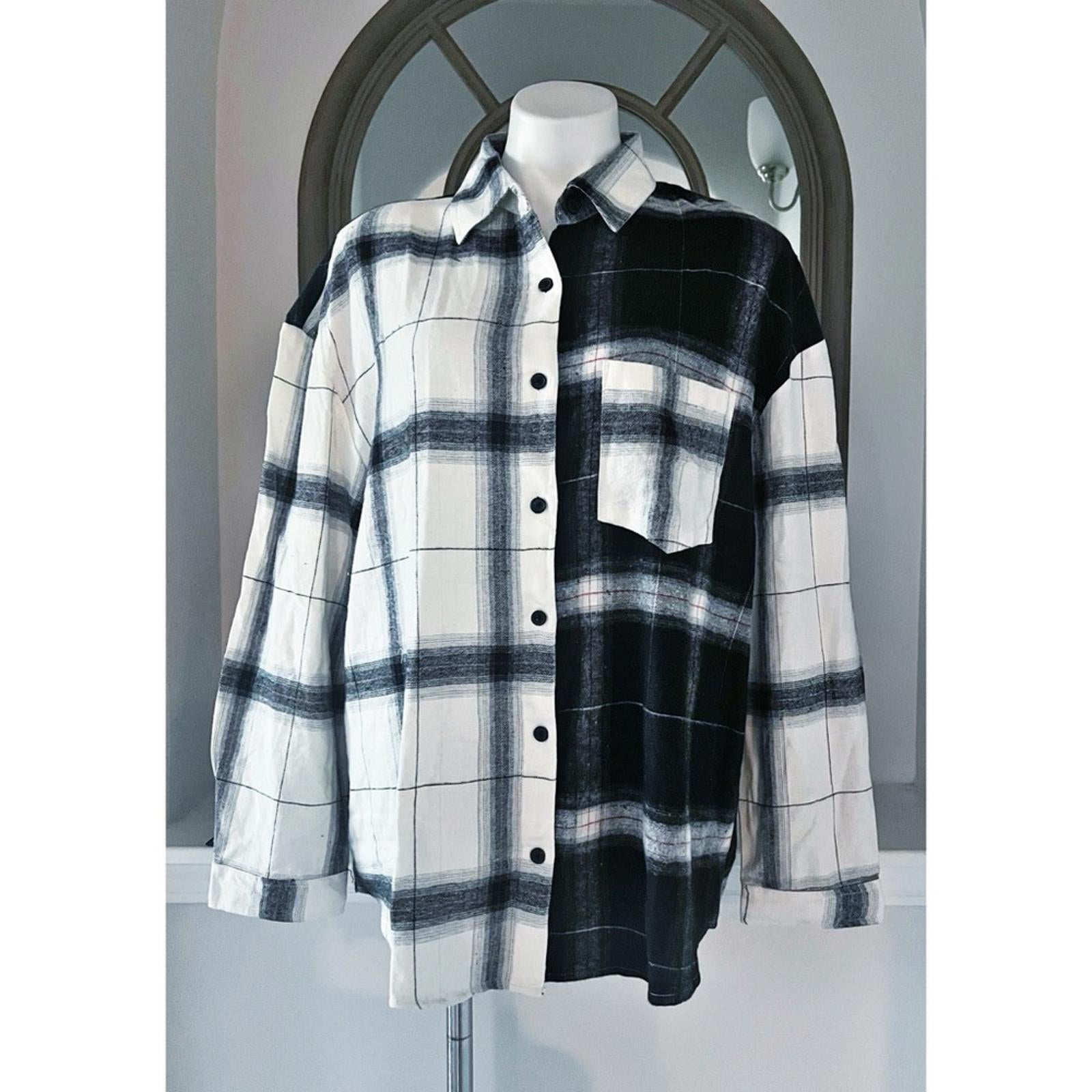 NEW LOOK Plaid Button Up Shirt in Black & White Size 1X New w/Tag