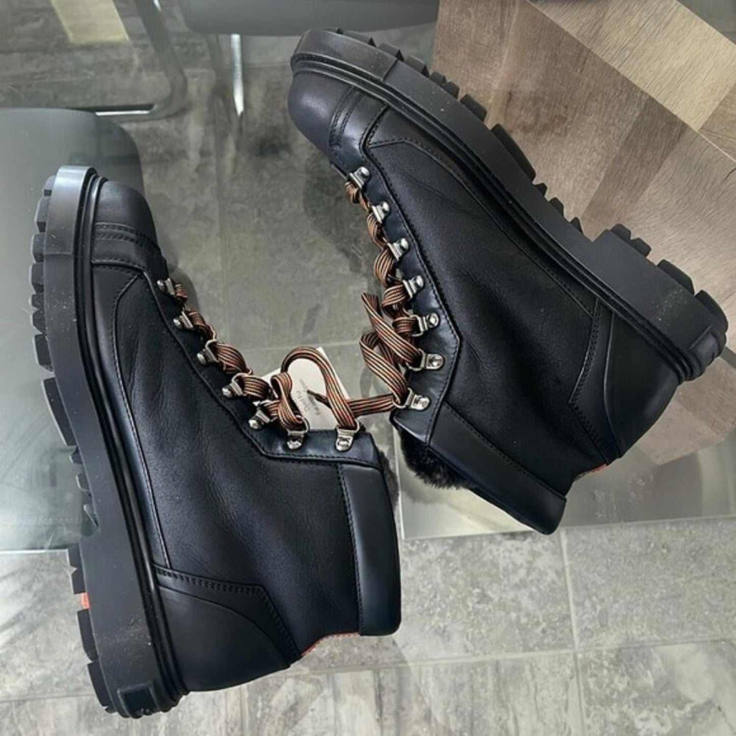 Santoni Farah Leather Genuine Shearling Lined Black Boots, Size 10.5 NEW in Box