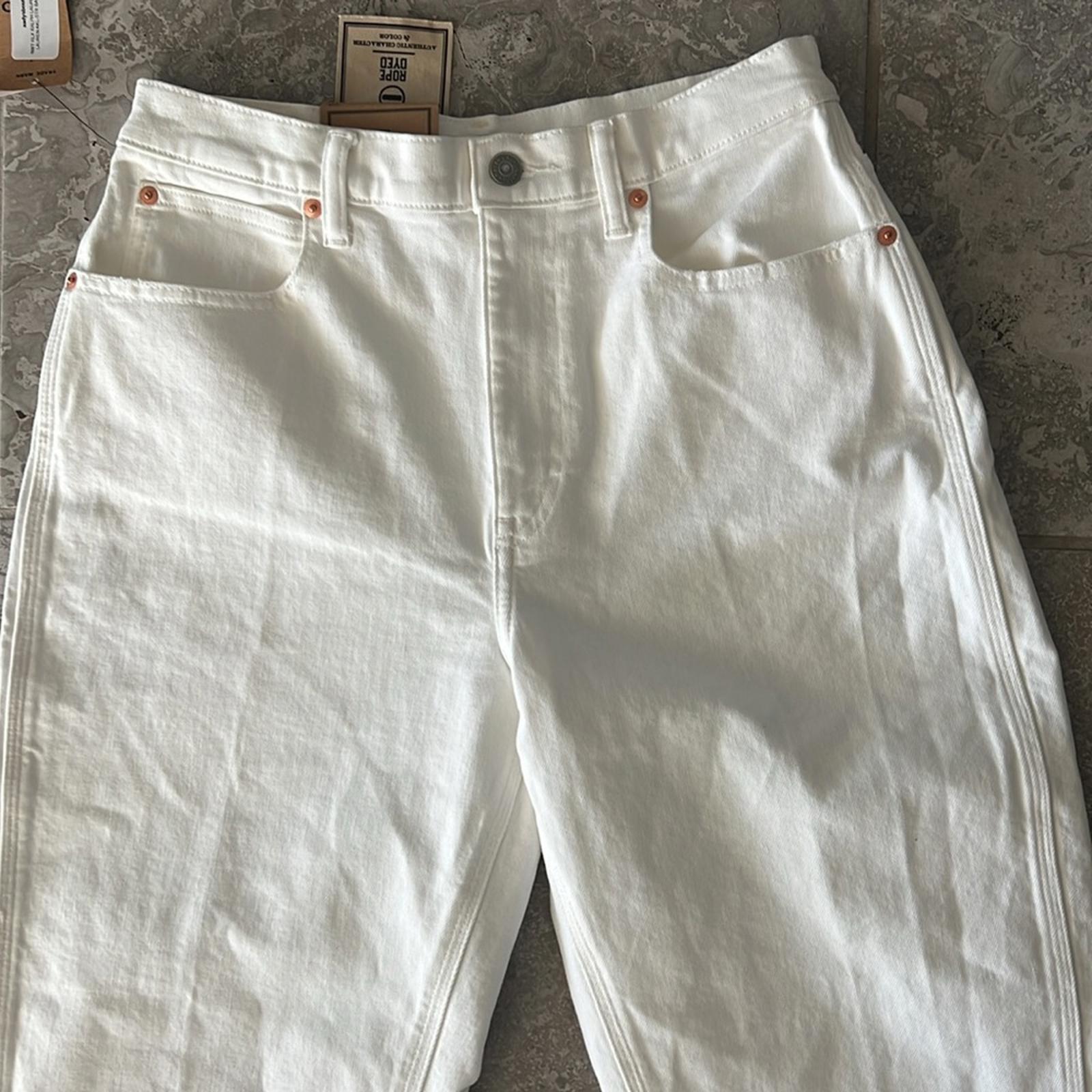 Polo Ralph Lauren Curved Tapered Jeans in Crocus Was/White Size 28 NEW w/Tag
