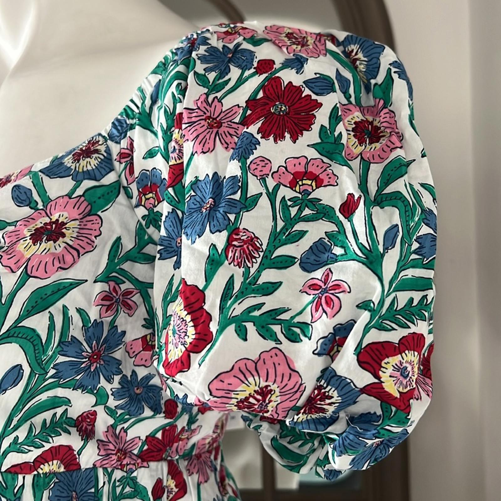 Vineyard Vines Multi Floral Puff Sleeve Top, Size S New w/Tag