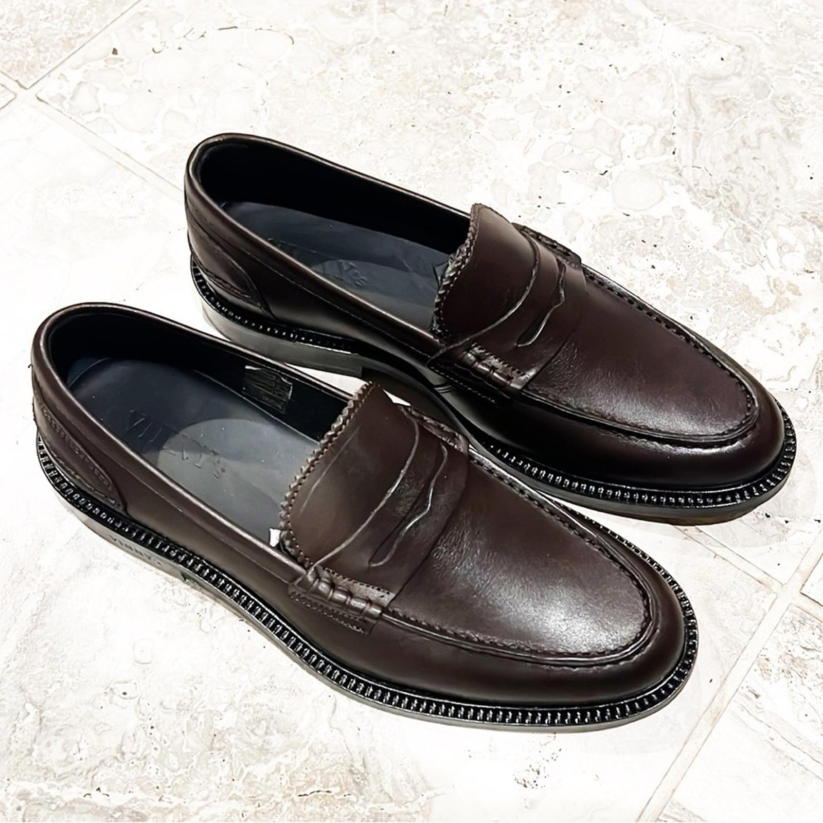 Vinny’s Townee Penny Loafers in Brown, Men's Size 40 New in Box