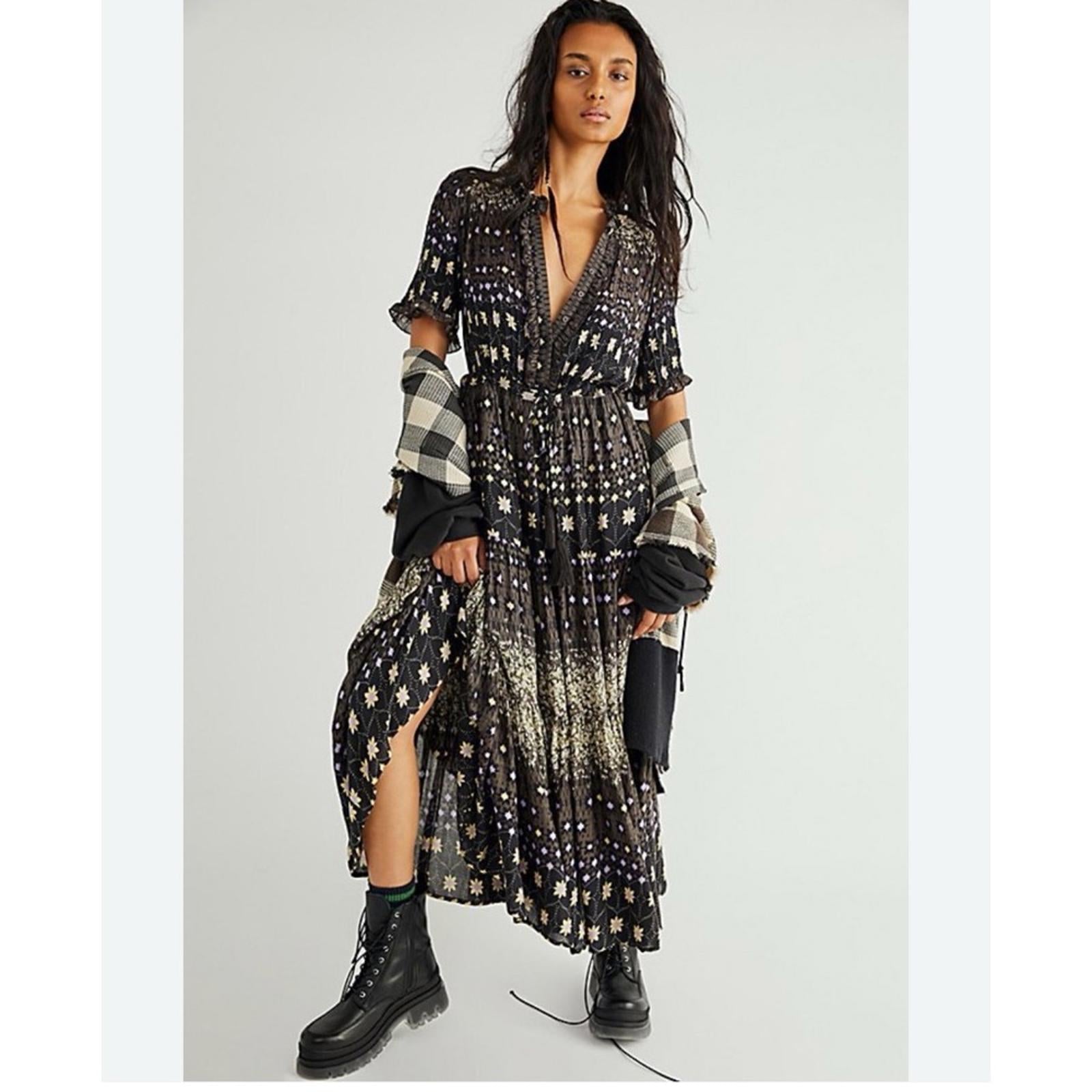 Free People Rare Feeling Printed Maxi Dress Brown Size M New w/Tag $148 SOLD OUT