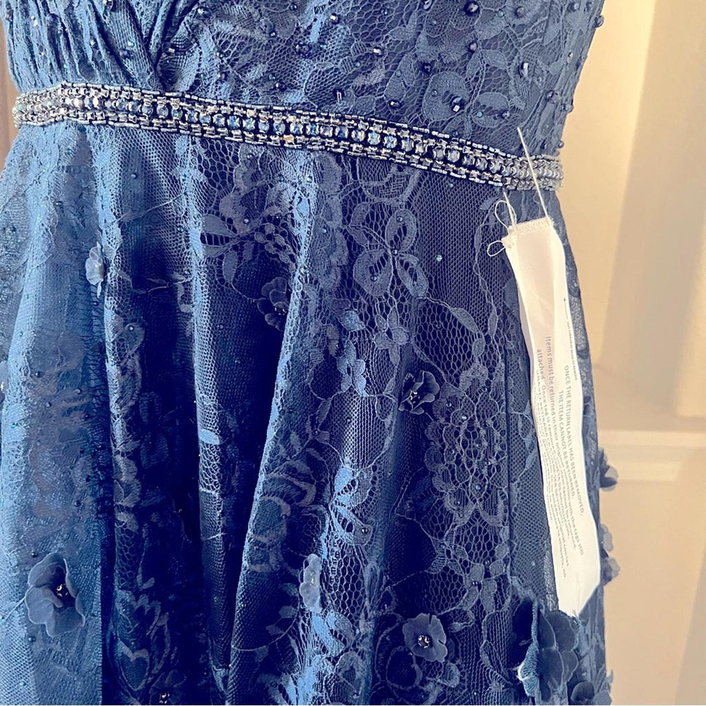 Mac Duggal Fit & Flare Lace Dress w/Floral Appliqués Three-Quarter Sleeve