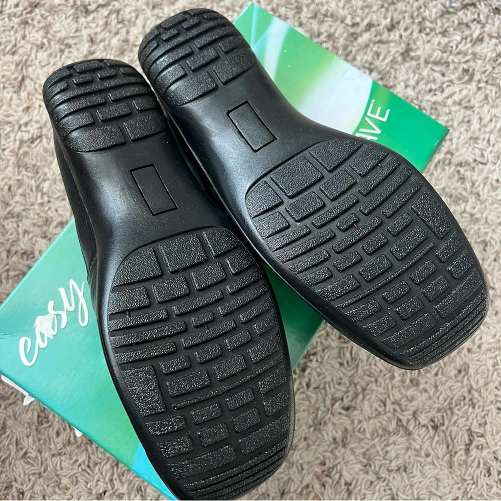 Easy Street Holly SlipOn Comfort Mules, Size 9M New in Box