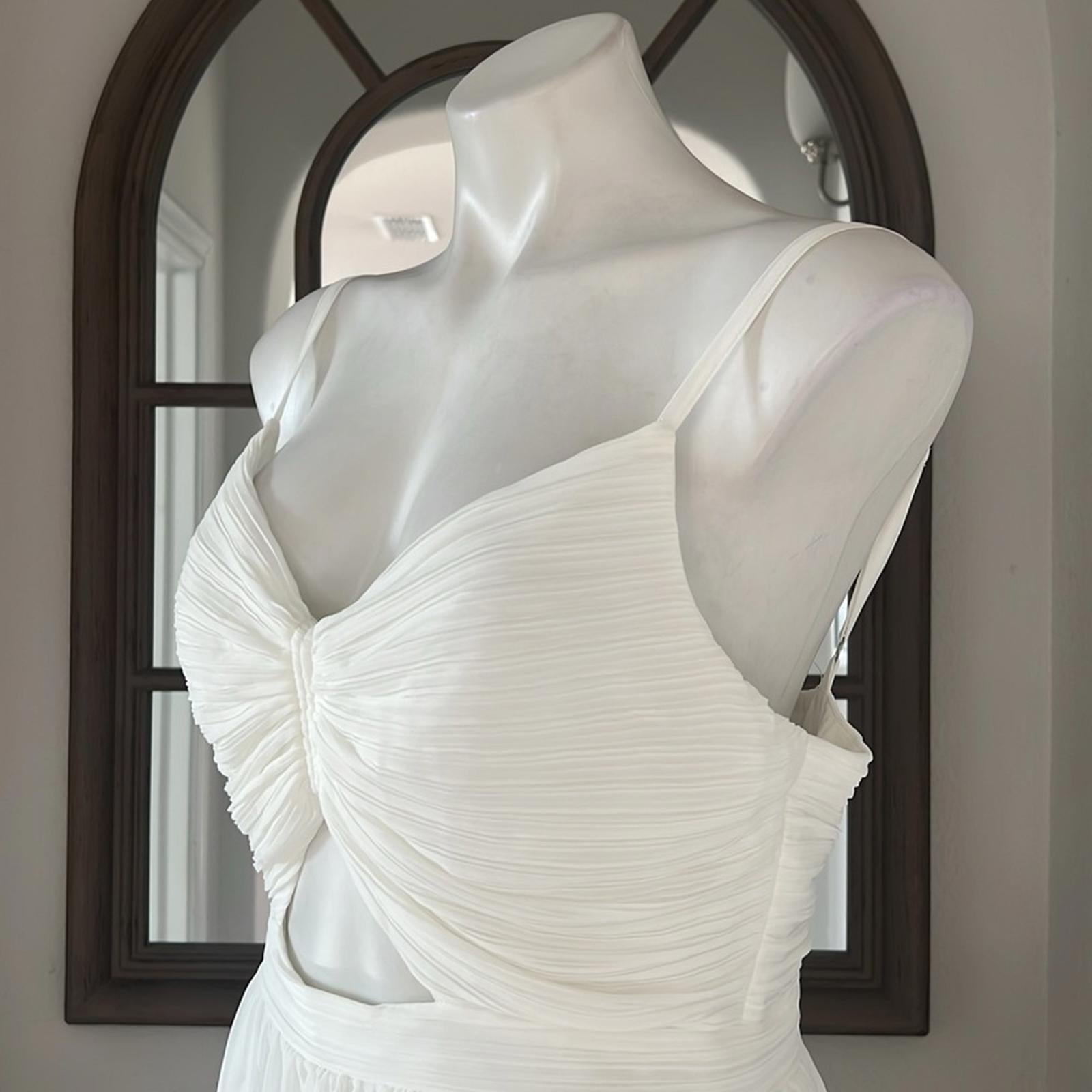 Aqua Bloomingdale’s Cutout Tiered Gown in Off White, Size S New 10 NWT $298