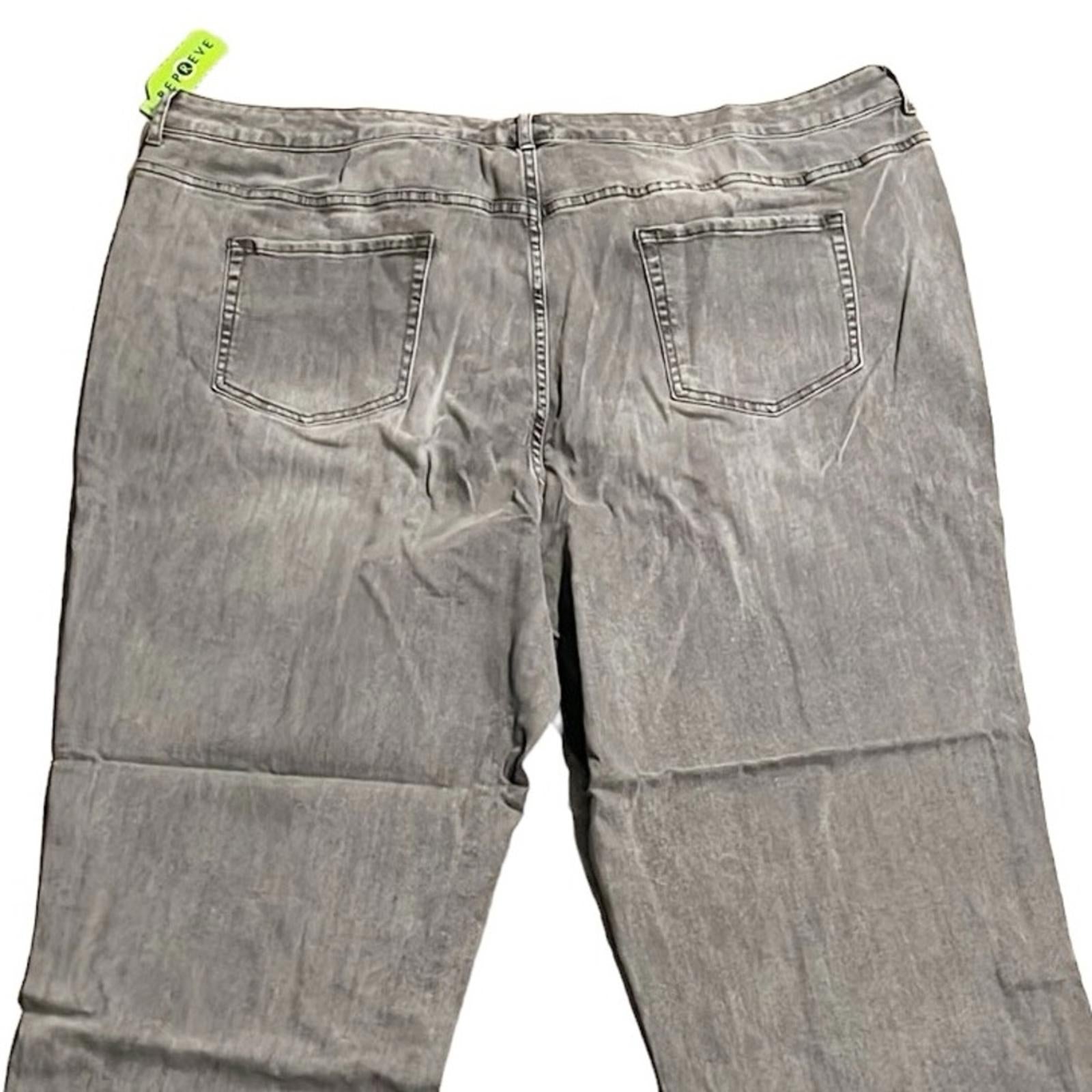 LOGO Grey Smoke Regular Straight-Leg Boyfriend Jeans, Plus Size 28 New w/Tag
