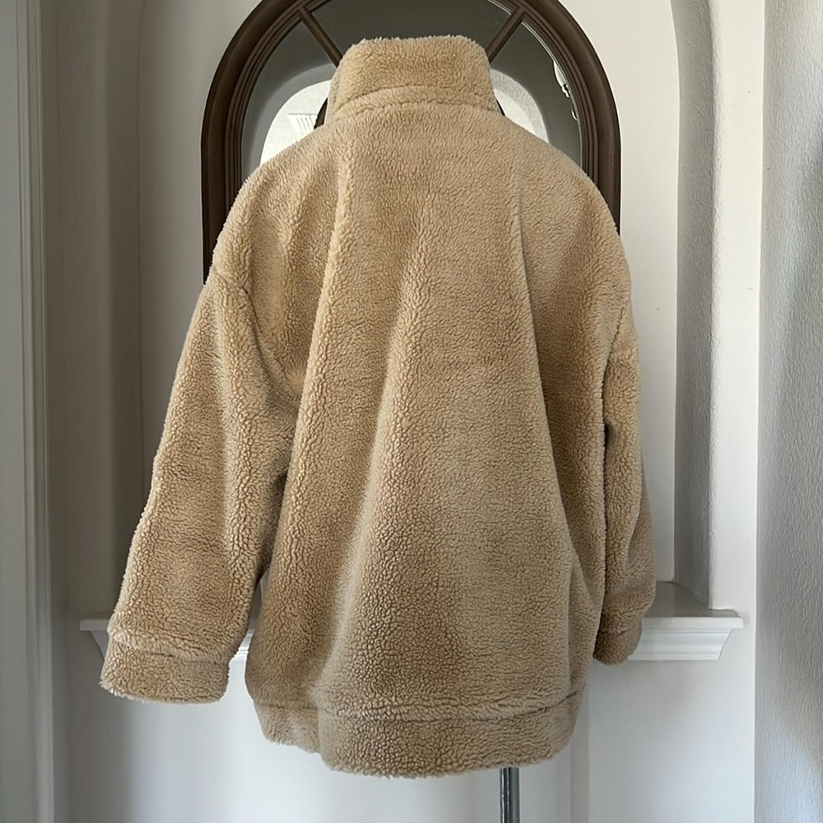 ASOS Wednesday's Girl Curve Teddy Coat in Beige, Size UK 22, US 18 NEW w/Tag