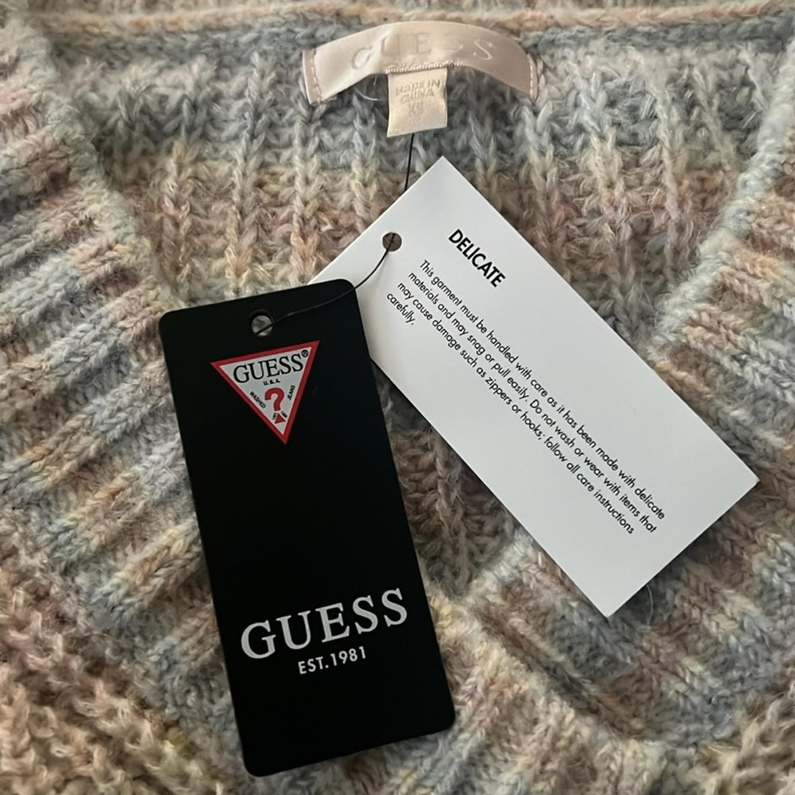 NEW Guess Neena Wool Blend Alpaca V-Neck Sweater, Size XS New w/Tag Retail $118