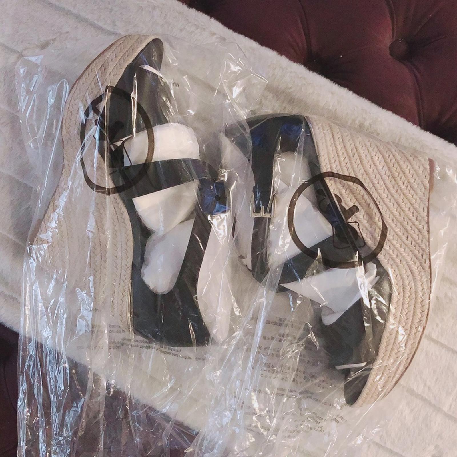 NEW Michael Kors Leather Wedge Sandals Espadrilles Black, Size 9.5 Retail $139