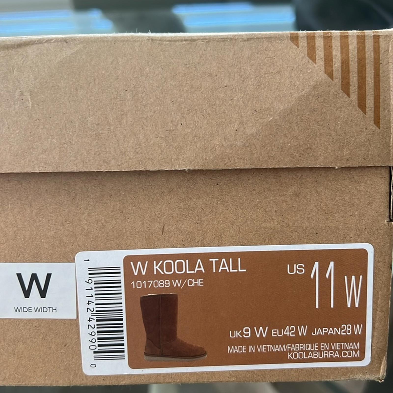 UGG’s Koolaburra KOOLA Tall Boots in Chestnut, Size 11 Wide New in Box