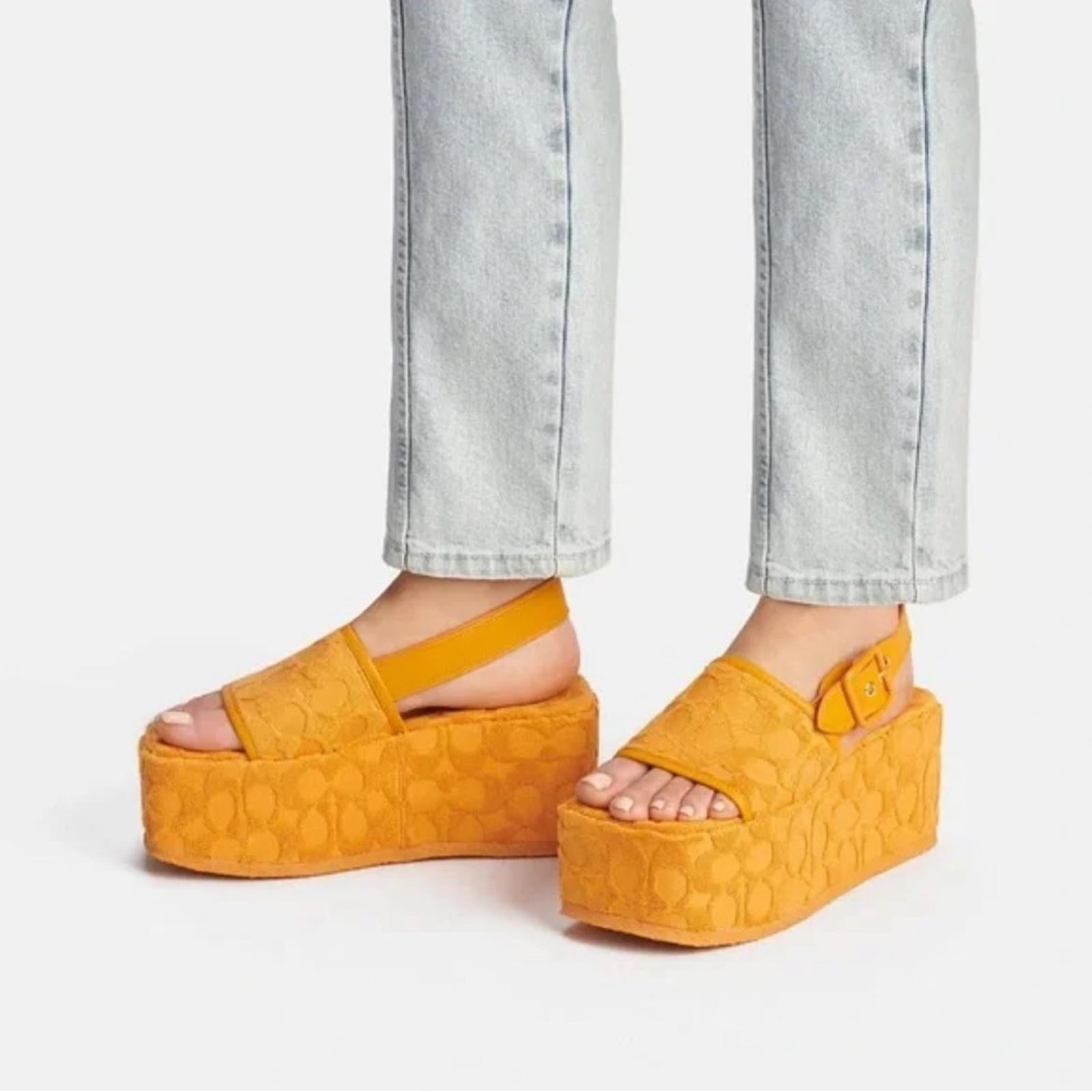 COACH Noelle Terry Cloth Sandal, Red Orange Size 11 Comes in Box - SOLD OUT!