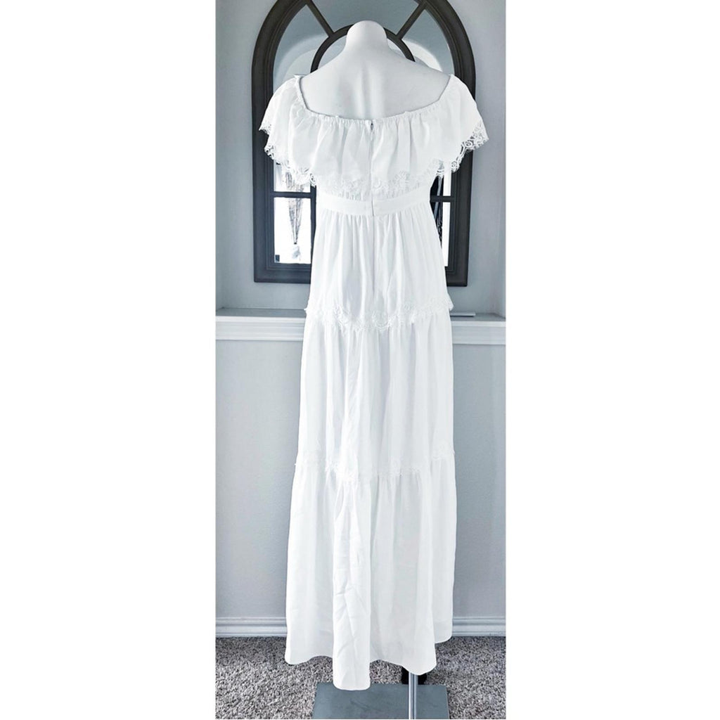 Aqua Off the Shoulder Long Evening Dress in Off-White, Size 10 New w/Tag $348