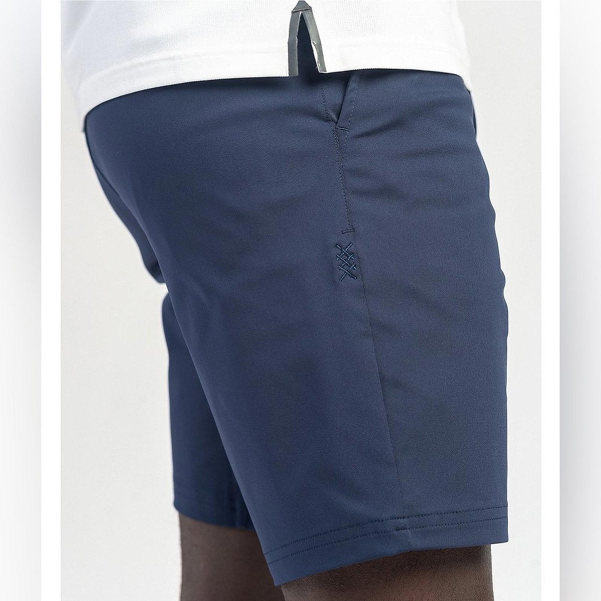 RHONE Commuter 9" Inseam Shorts, Navy Size 31 New w/o Tag