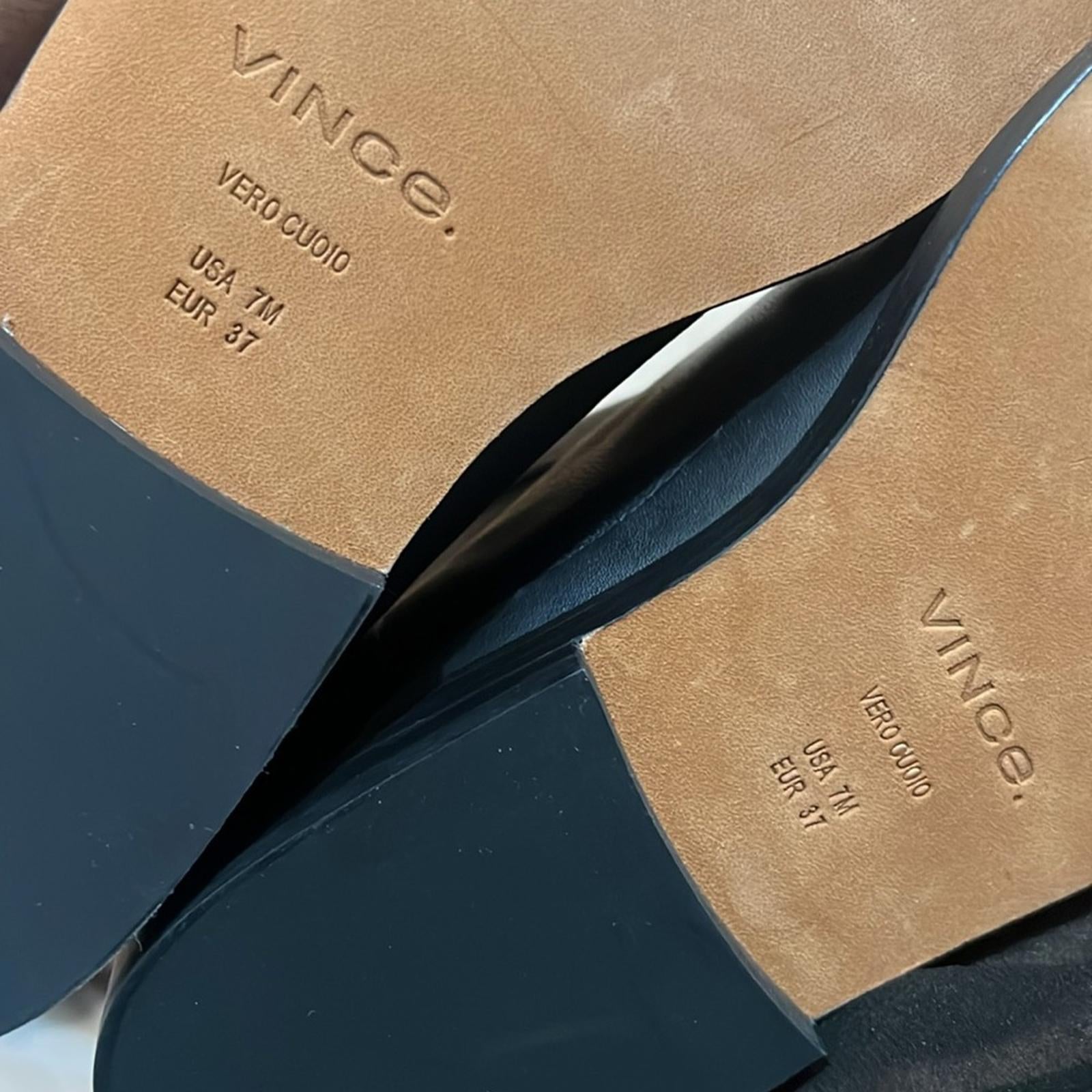 Vince Cecyl Chelsea Leather Boots in Black, Size 7 New w/o Box