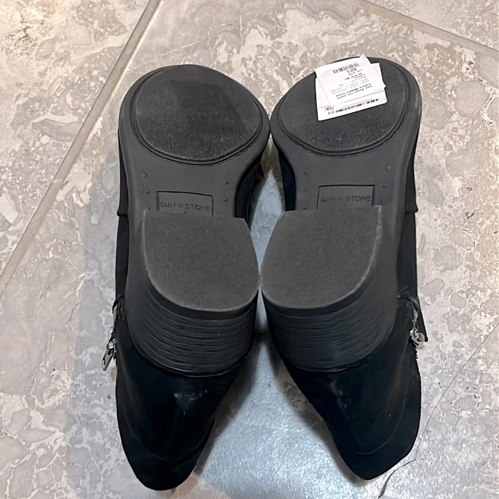 Sun + Stone Adelinee Double Zip Ankle Booties in Black, Size 7