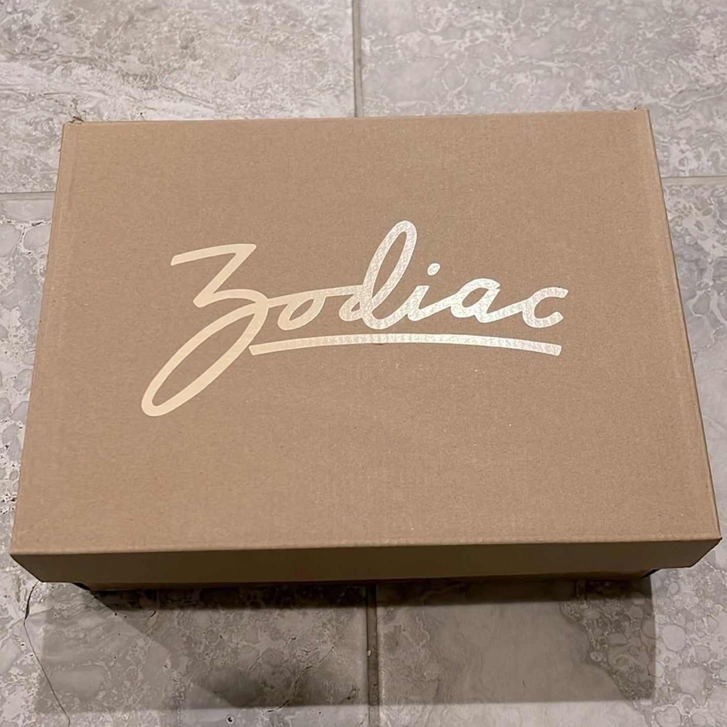 Zodiac Dorit Leather Slip-On Loafers in Nougat Pink Suede Size 9 New in Box
