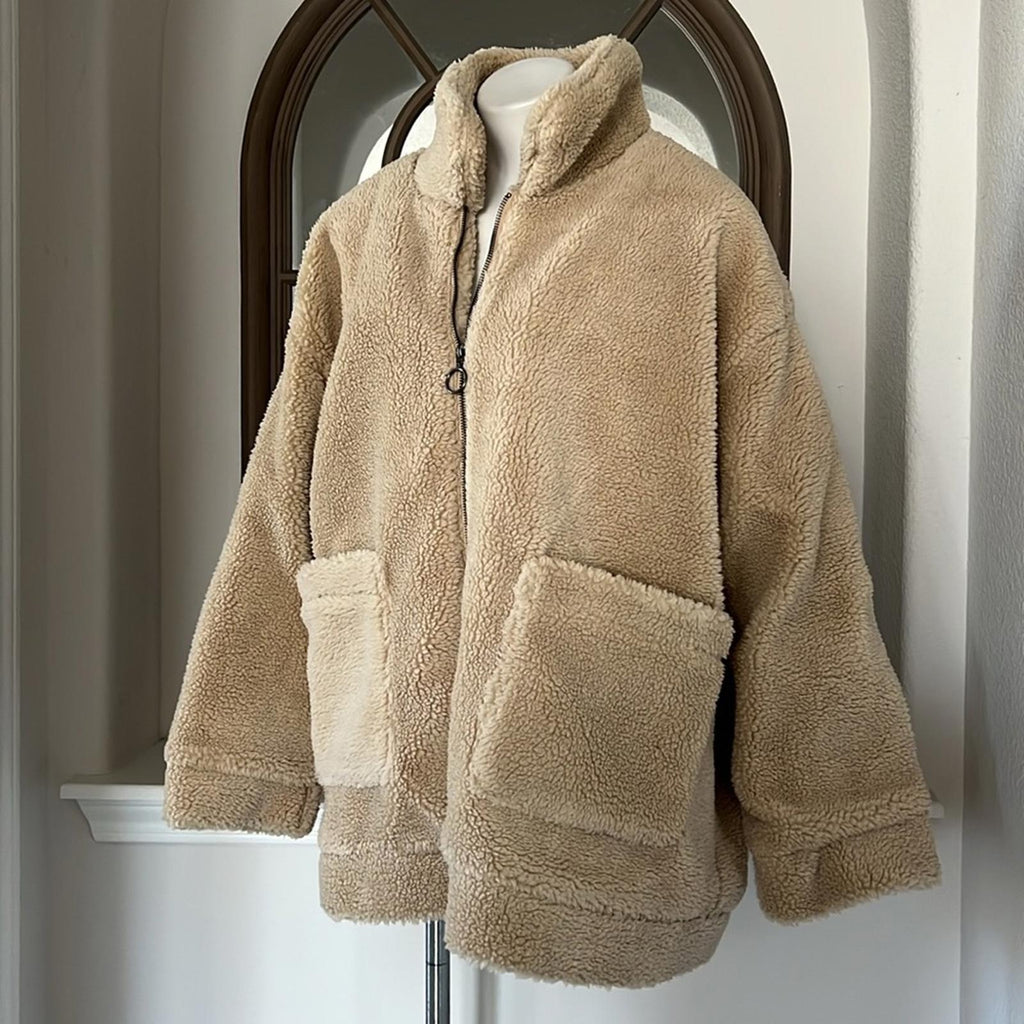 ASOS Wednesday's Girl Curve Teddy Coat in Beige, Size UK 22, US 18 NEW w/Tag