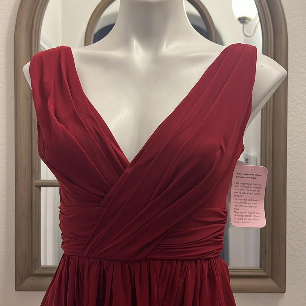 Dessy Floor Length Chiffon Shirred Skirt V-Neck Draped Dress in Burgundy Size 2