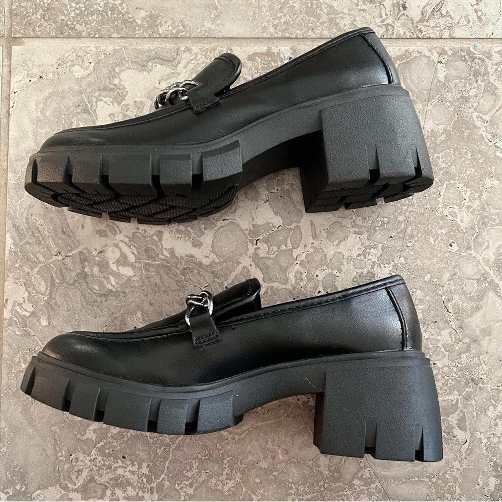 Madden Girl Hoxtonn Loafers/ Shoes in Black, Size 5.5 New w/o Box