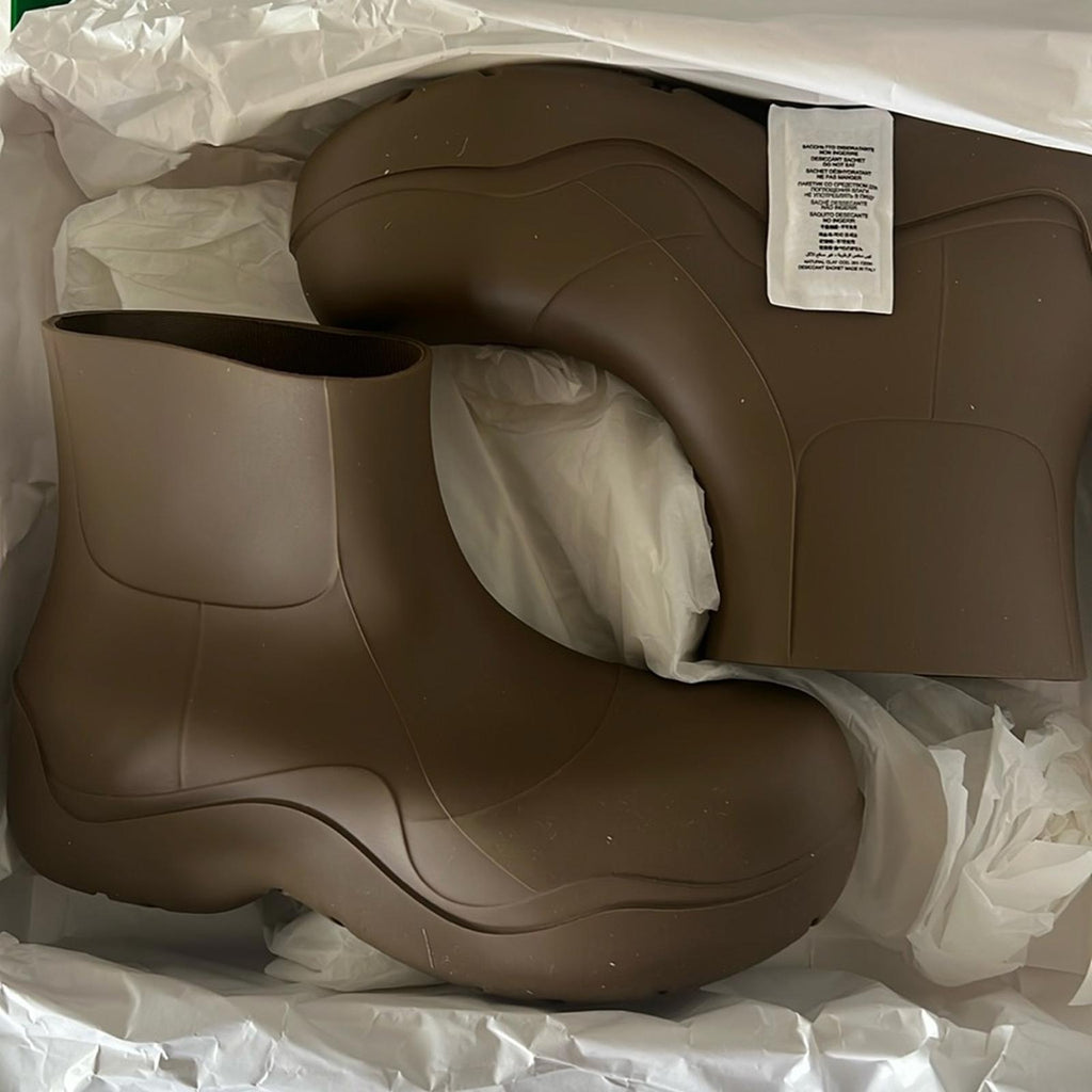 Bottega Veneta Men's Puddle Rain Boots Ankle Boots, Brown Size 42 New +DustBag