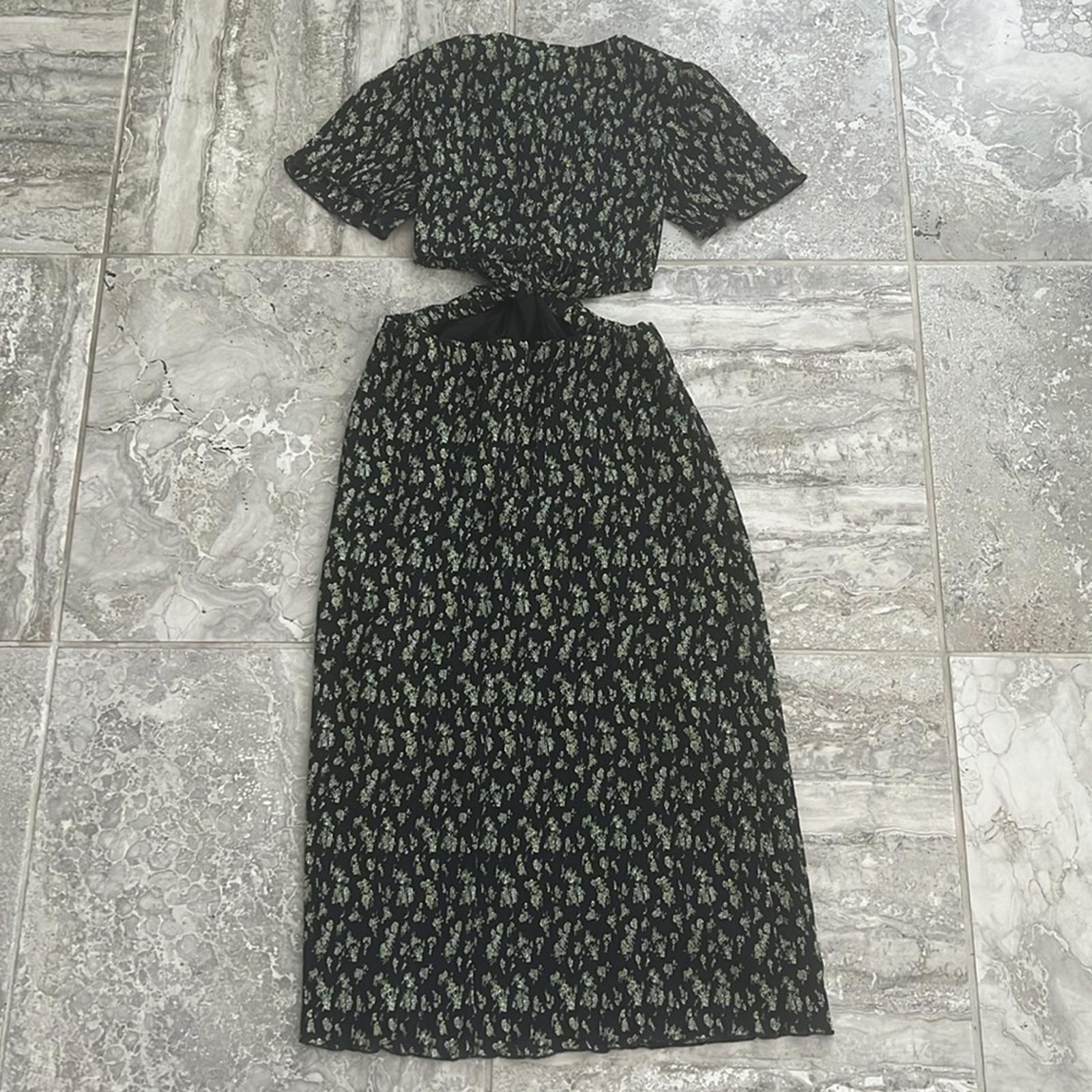 WhoWhatWear Drew Plissé Cutout Twist Midi Dress, Disty Floral Size XS NWT $178