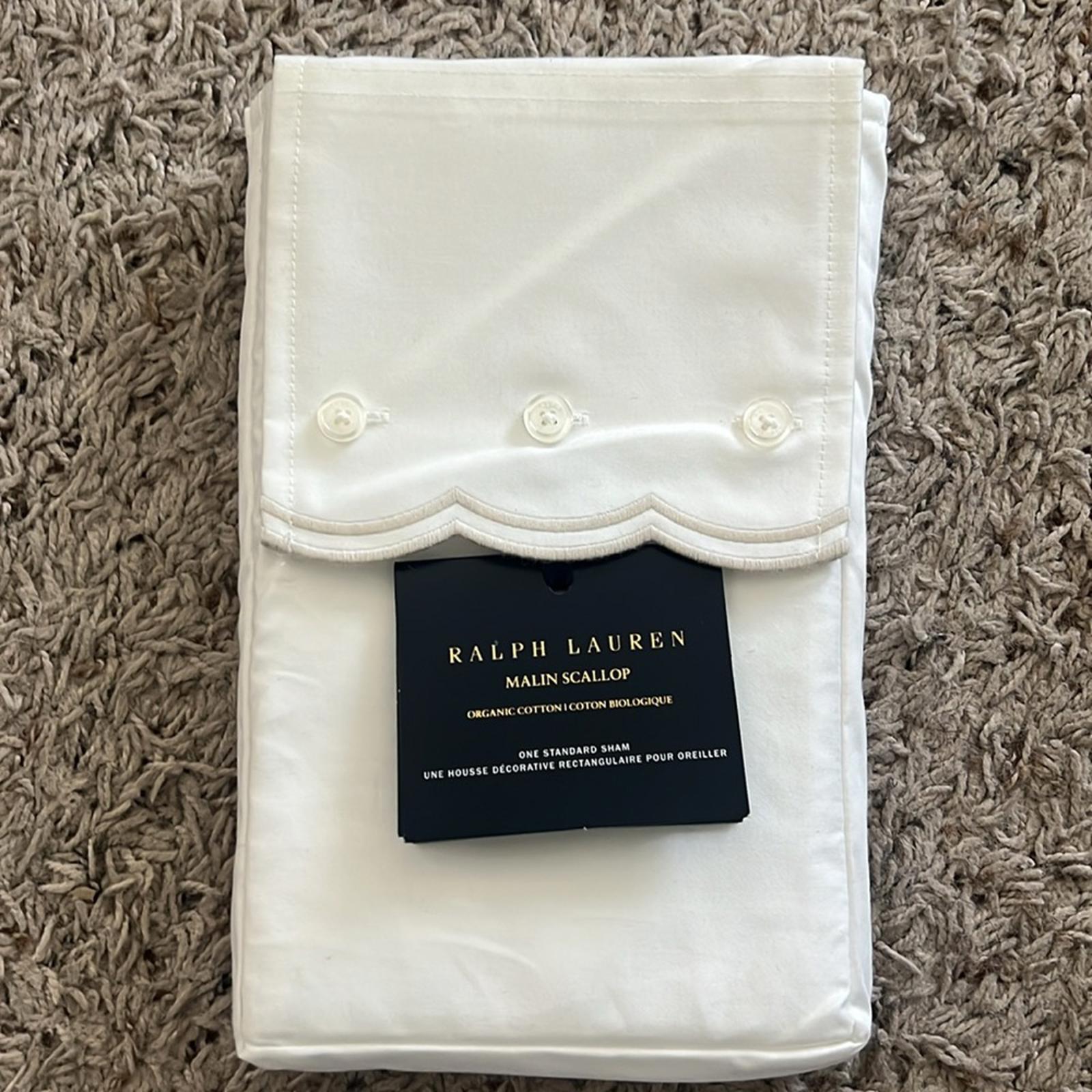 Ralph Lauren Organic Cotton Malin Scallop Standard Sham in White/Silver NEW $200