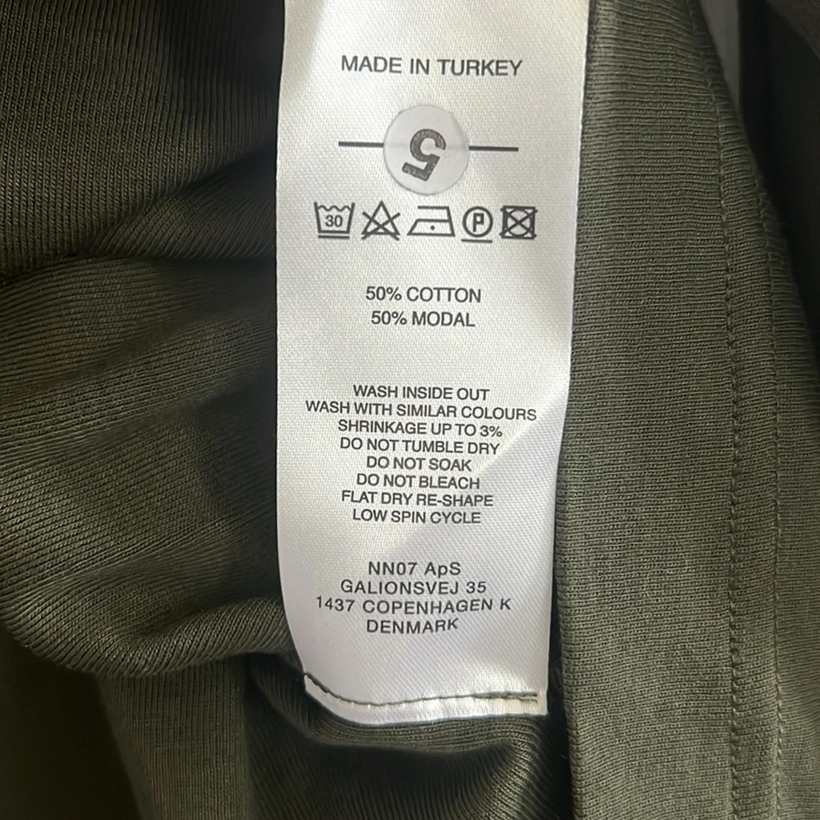 NNO7 No Nationality Long Sleeve Tee, Dark Army Size M New with Tag $120