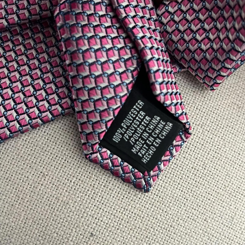 Perry Ellis Portfolio Shane Mini Pink Neck Tie, New w/Tag Retail $55