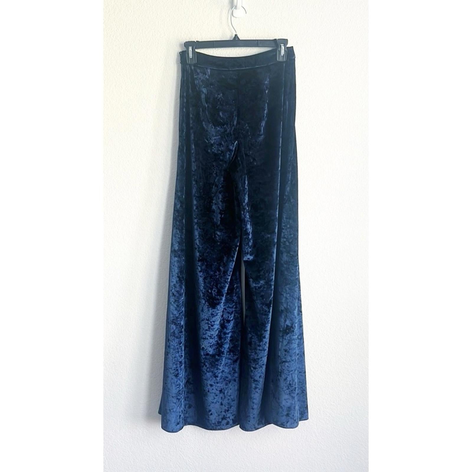 LIKELY Jasmine Crushed Velvet Wide Leg Pants in Navy, Size 2 NEW w/Tag