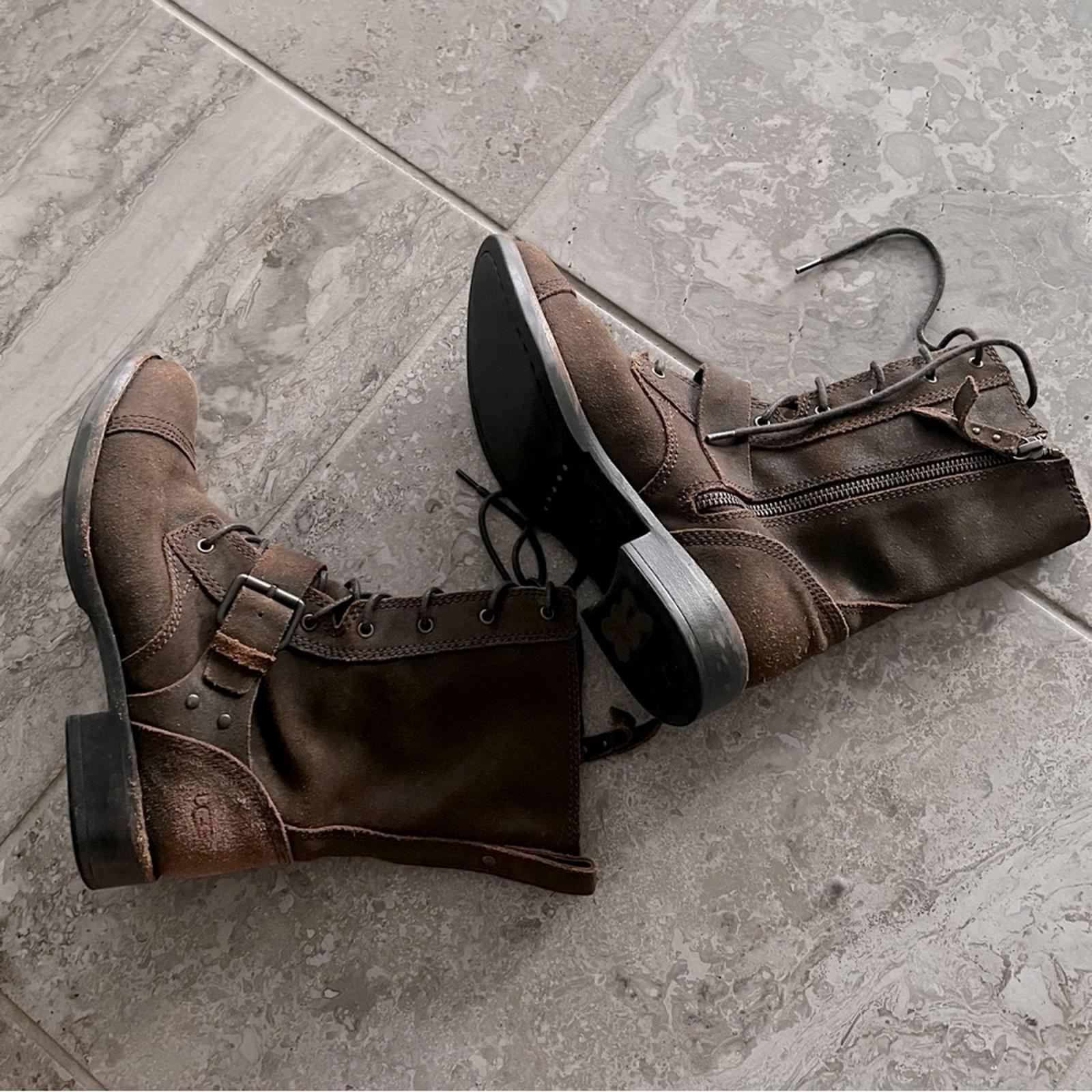 UGG Australia Marela Dark Lace-Up Leather Booties in Chestnut Brown, Size 7