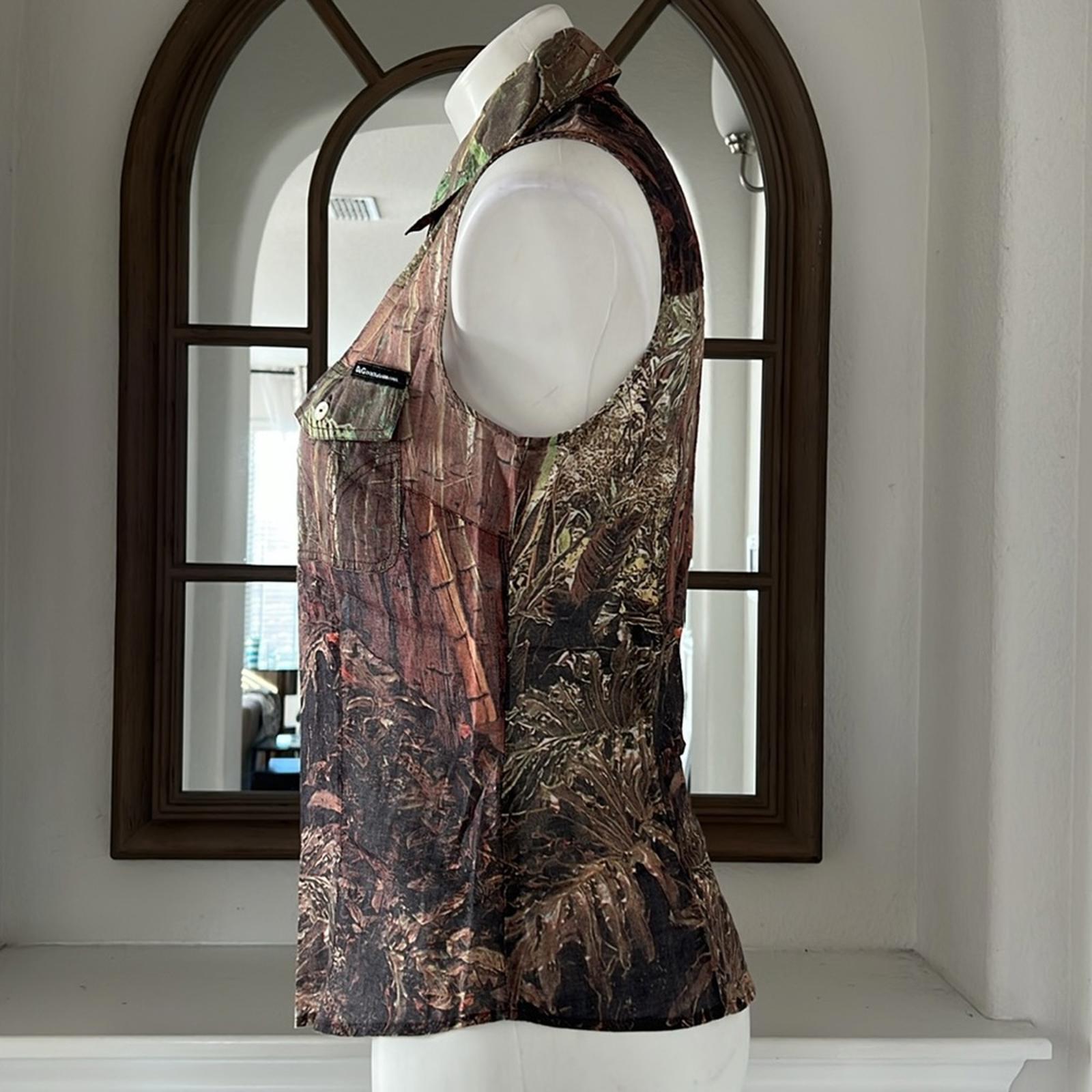 Dolce & Gabbana Camouflage Printed Sleeveless Button Up Blouse Size M EXCELLENT