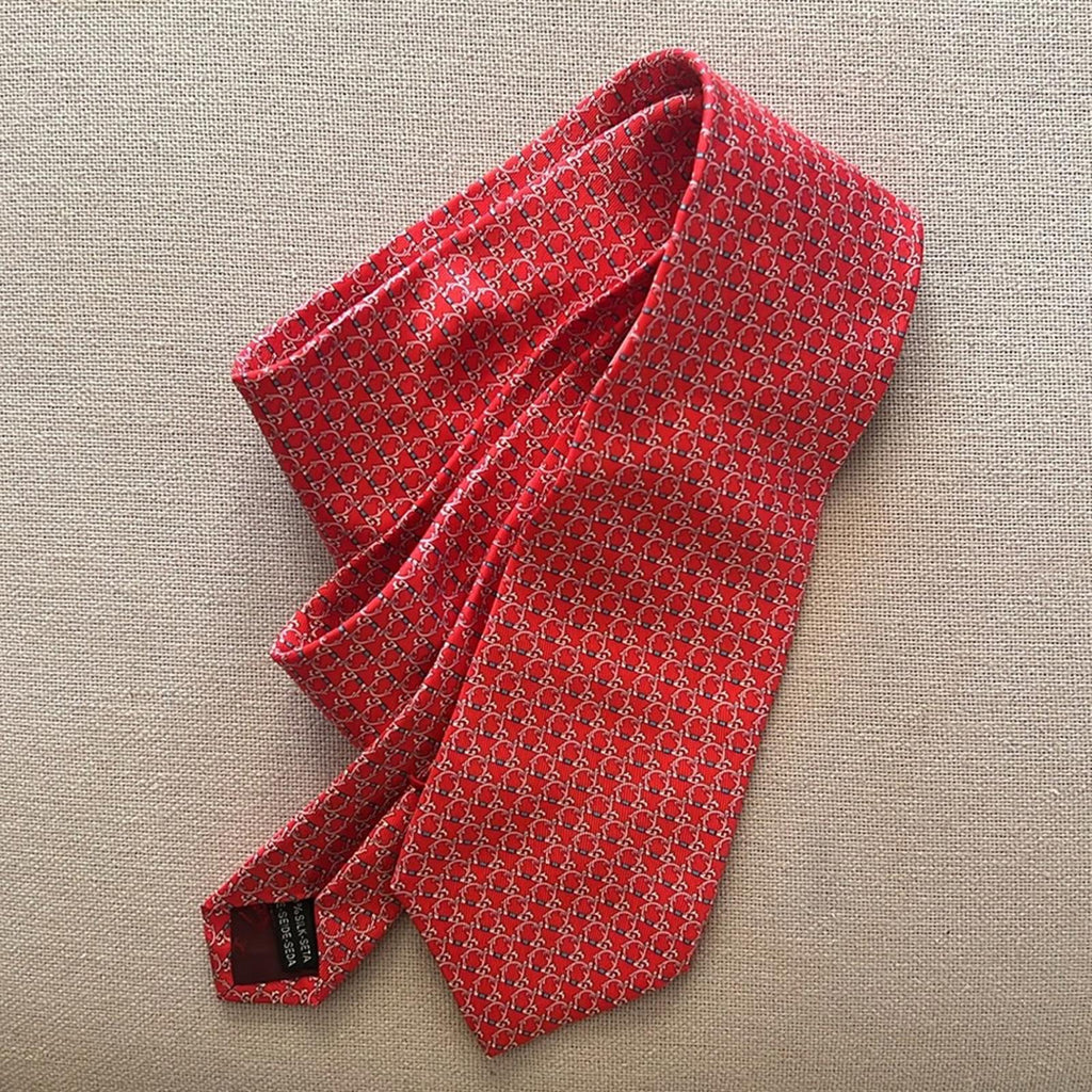 FERRAGAMO Gancini Silk Classic Tie in Rosso/ Red, New w/Tag