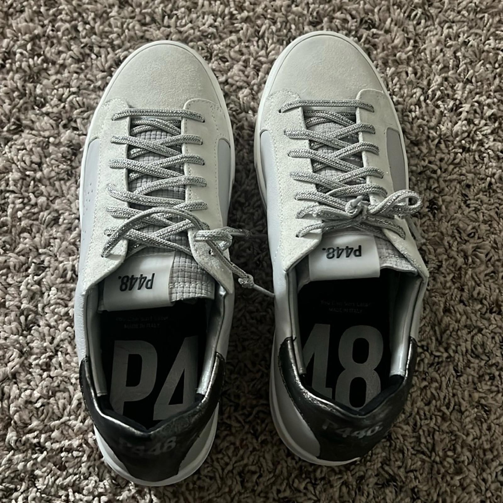 P448 Thea Low Top Leather Lace-Up Platform Sneakers Size 40(9/9.5) NEW w/o Box