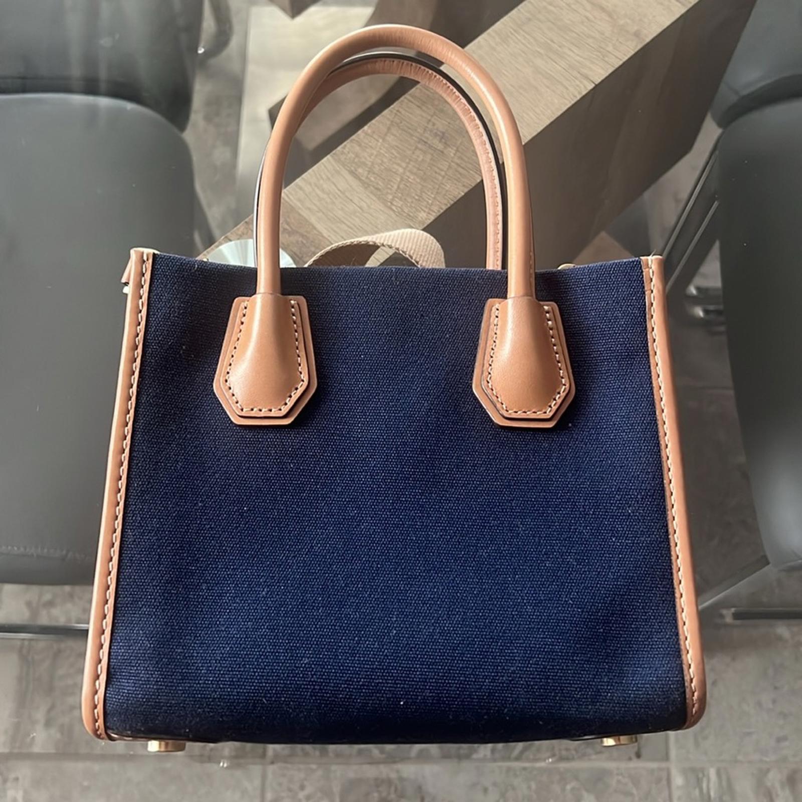 Michael Kors Mercer Canvas Crossbody, Admiral Gold EXCELLENT! Retail $228