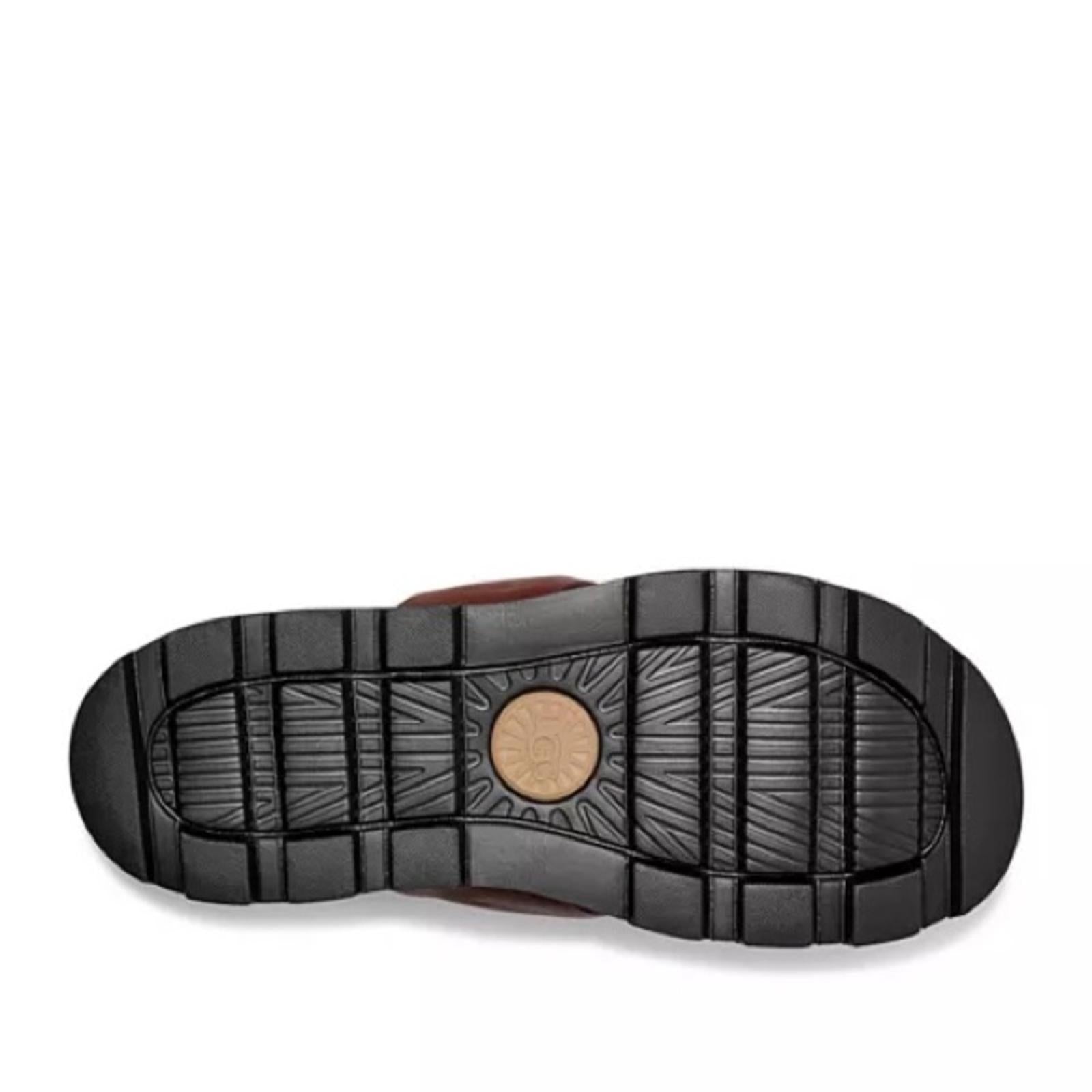 UGG Men's Capitola Flip California Sandals in Cognac Brown, NWT, Size 10