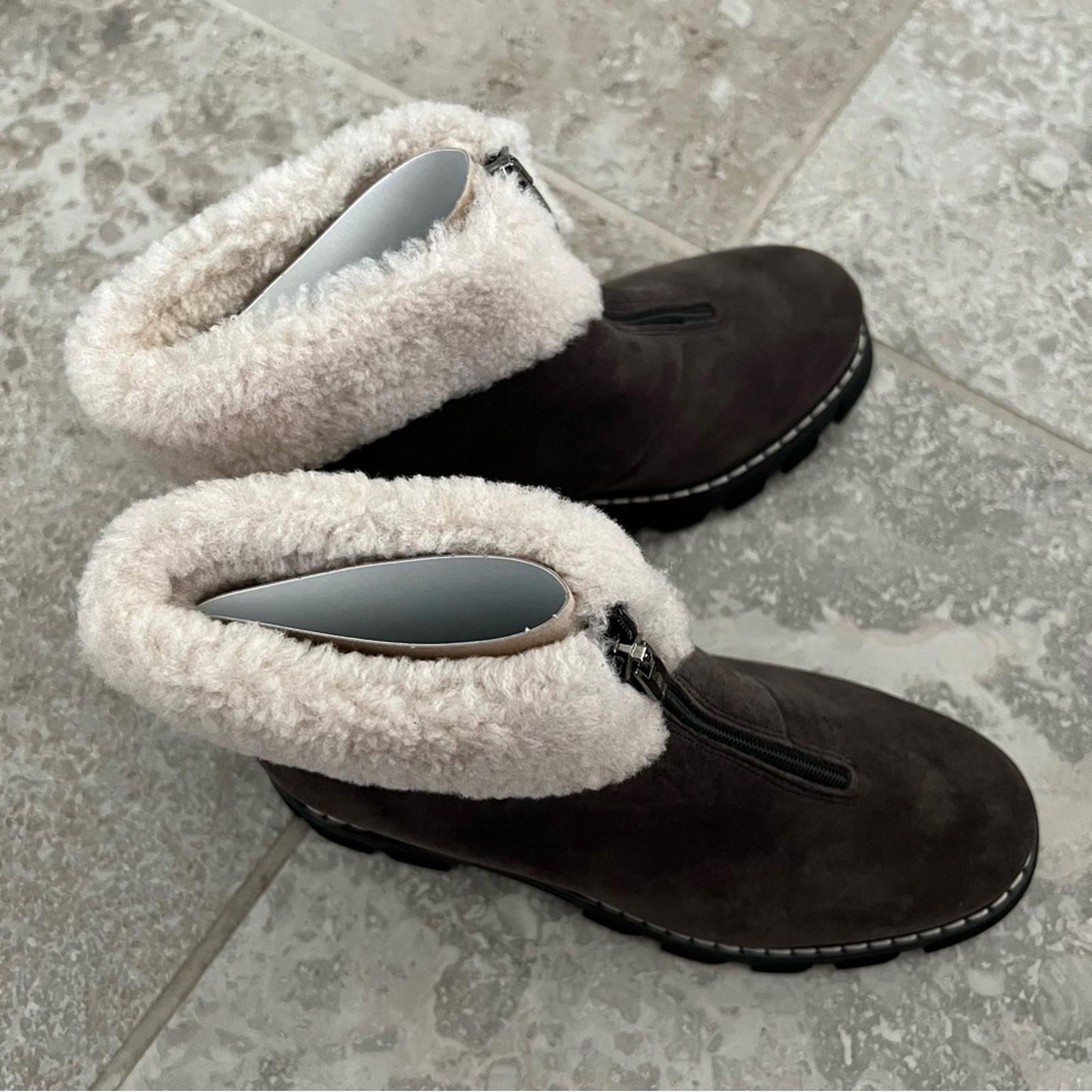 La Canadienne Abba Suede Shearling Waterproof, Brown Size 5M NEW Retail $585