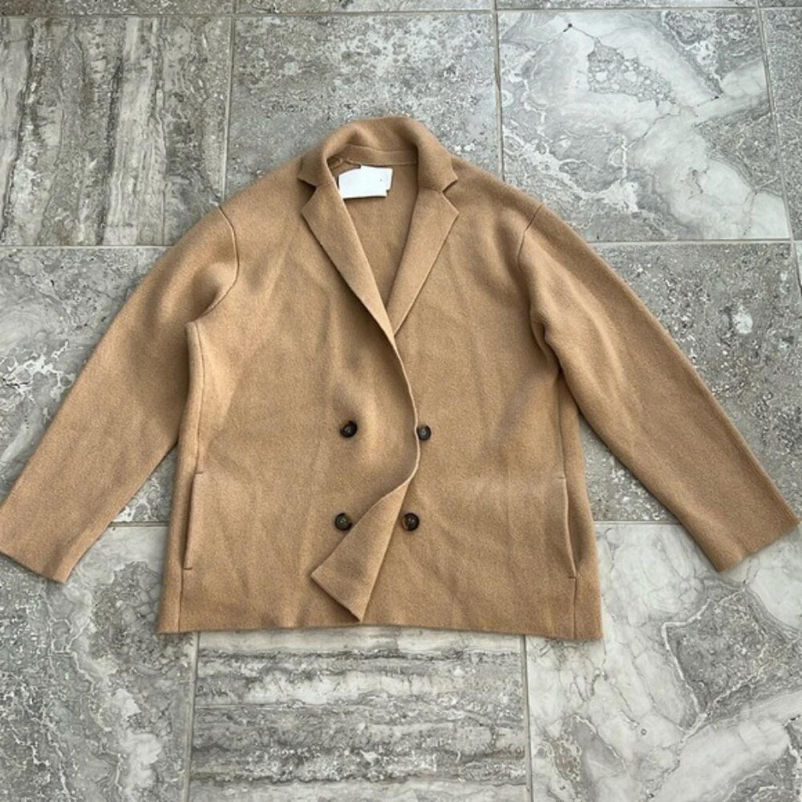 Vince Double-Breasted Wool-Cashmere Blazer Size L, NEW Retail $725 Sold Out
