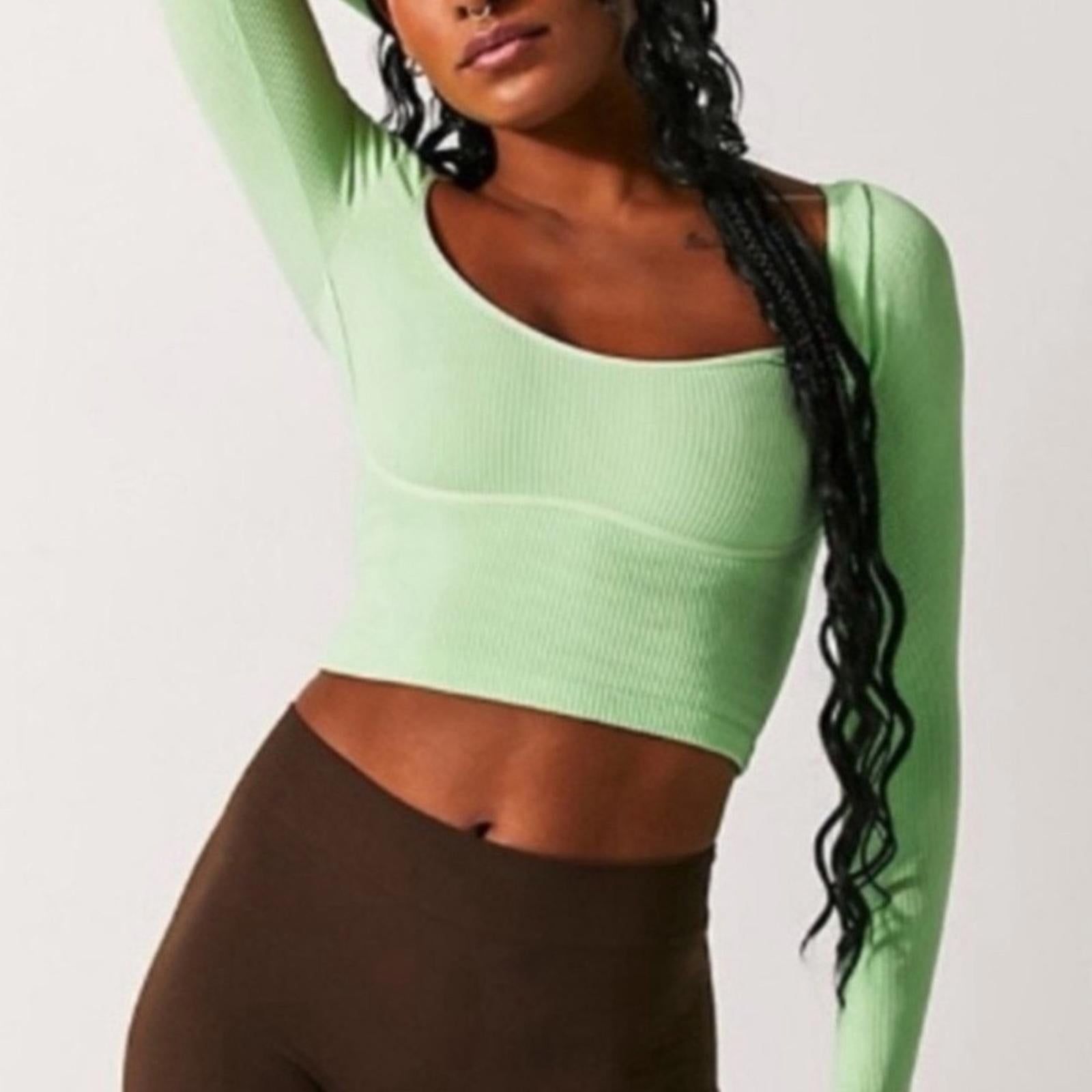 NEW Free People Meg Rib Long Sleeve Cropped Top
Light Green Size XS/S New w/oTag