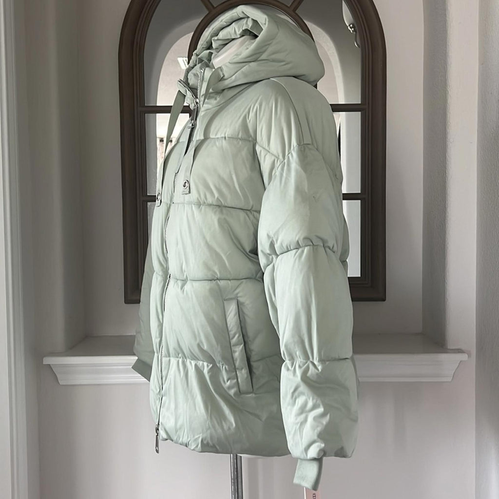 AQUA Hooded Puffer Coat in Sage Green, Size XL New w/Tag Retail $198 SOLD OUT!