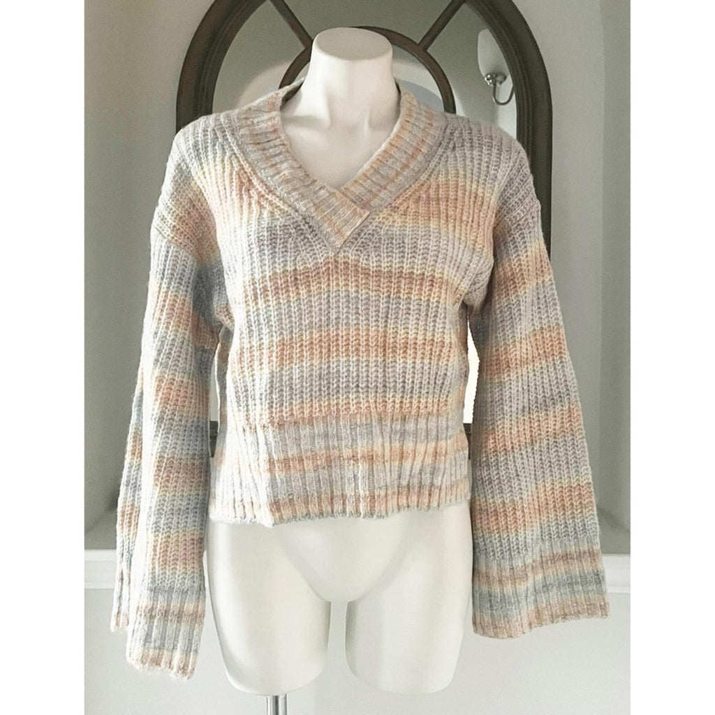 NEW Guess Neena Wool Blend Alpaca V-Neck Sweater, Size XS New w/Tag Retail $118