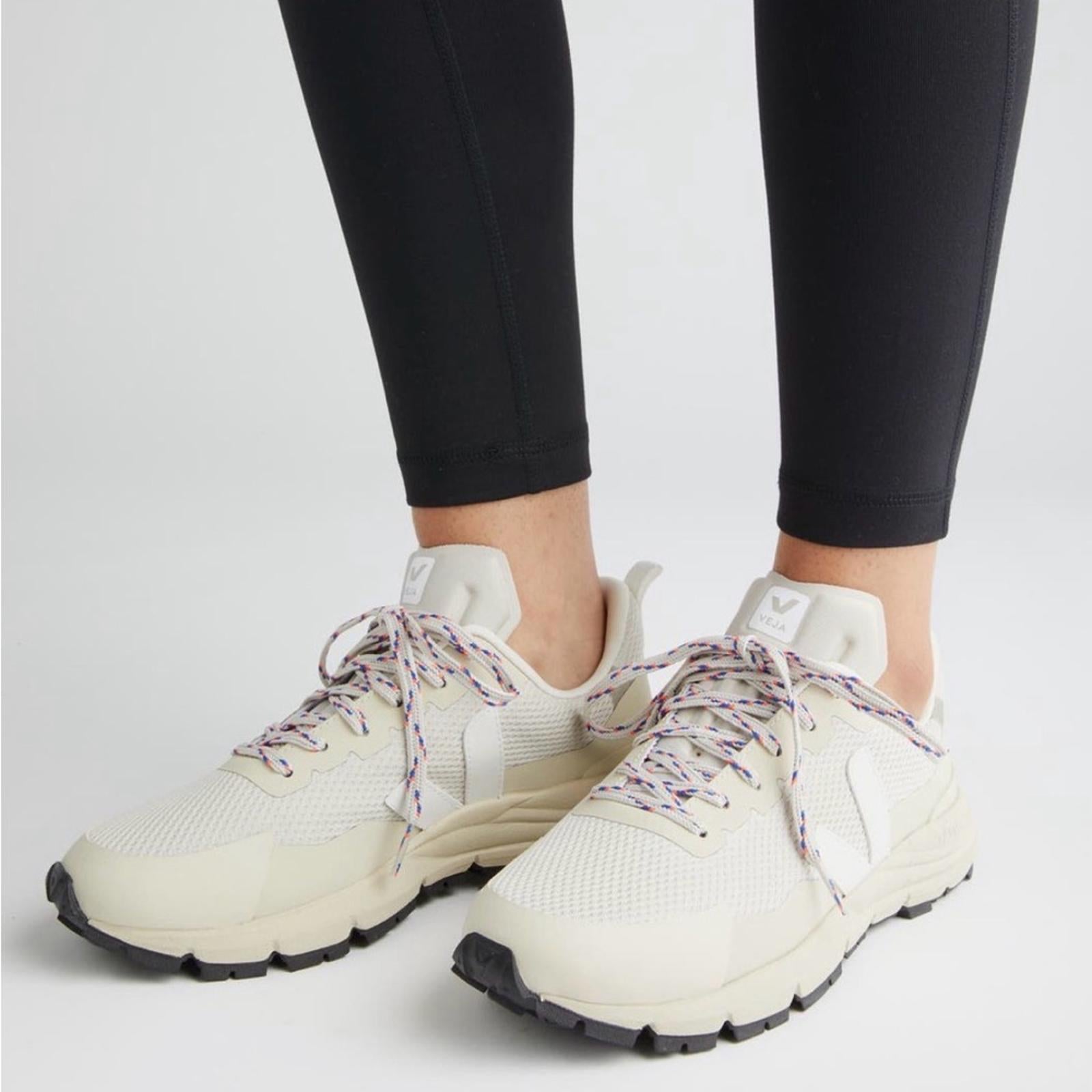 Veja Dekkan Alveomesh Sneakers in Natural White, Size 36, NEW in Box