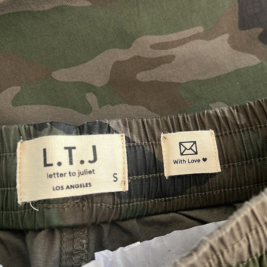 L.T.J Letter to Juliet Cargo Joggers in Camo, Size S New w/Tag