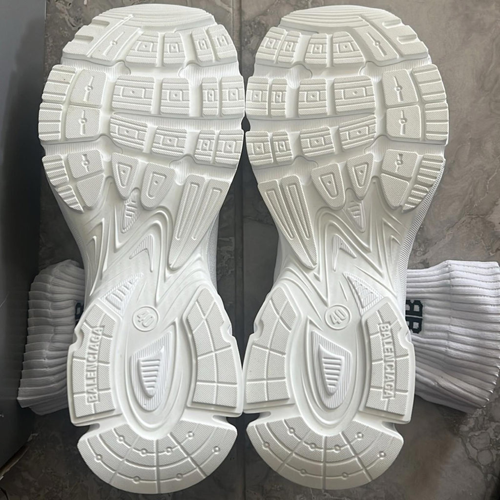 Balenciaga Speed 3.0 Knit High Top Sock Sneakers in White, Size 40 NEW in Box