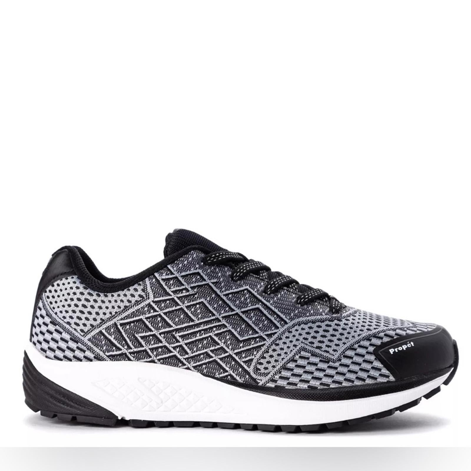 Propet One Walking Shoes Women’s Sneakers Size 13 New in Box