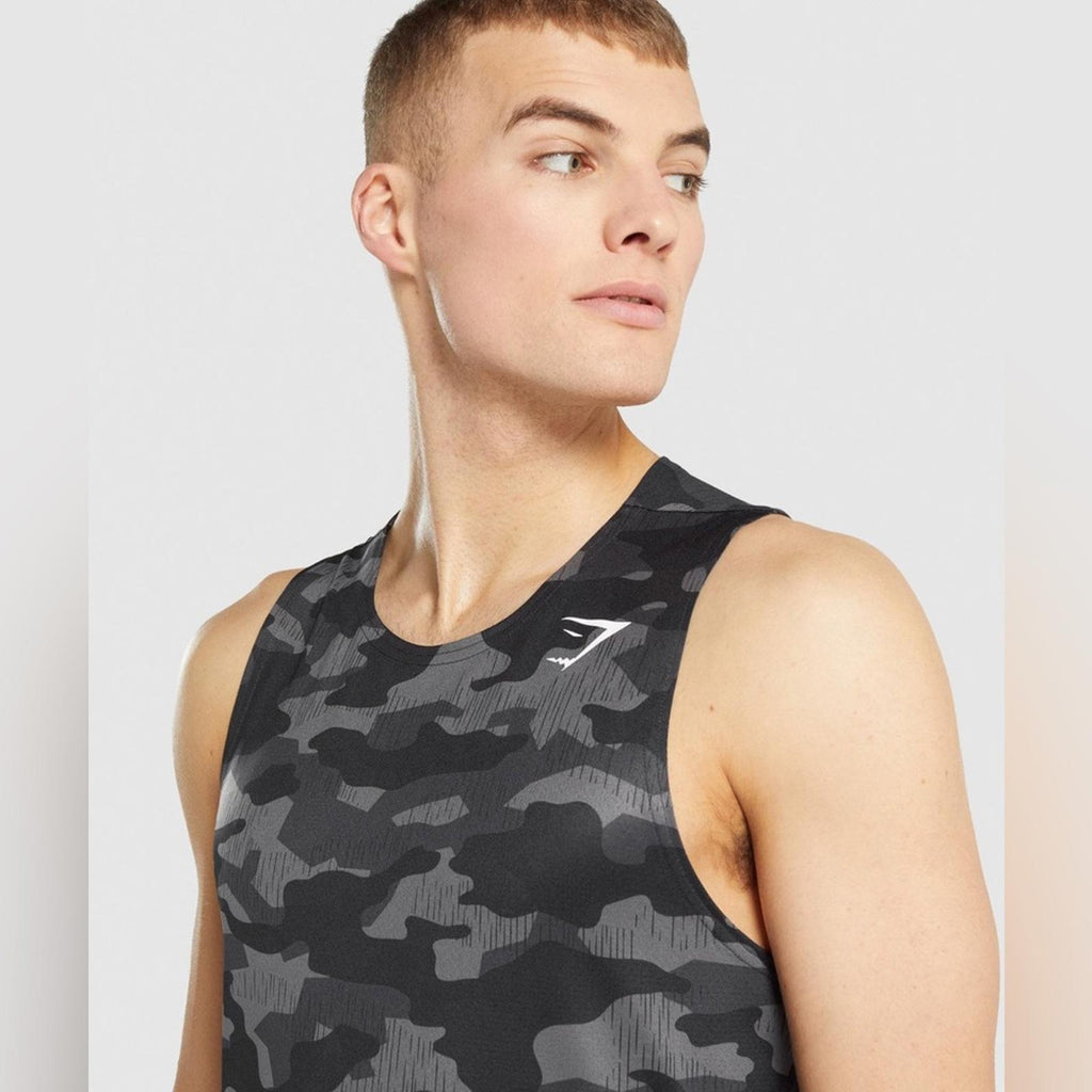 NWT Gymshark Men’s Arrival Tank Top, Slim Fit in Grey & Black Size S New w/Tag