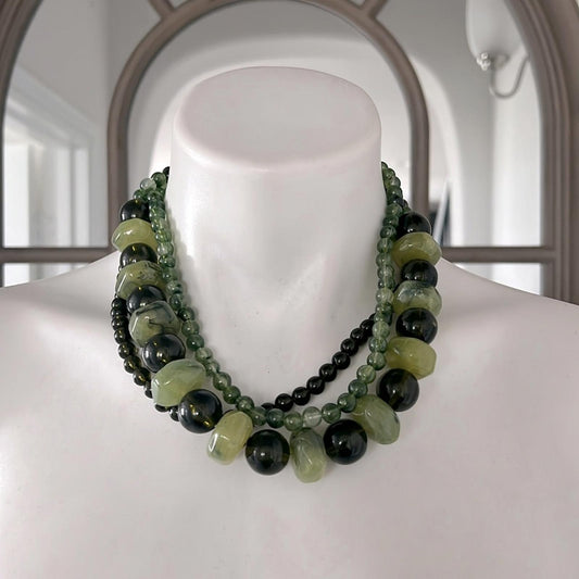 Beaded Necklace , Green & Brown (excellent condition)