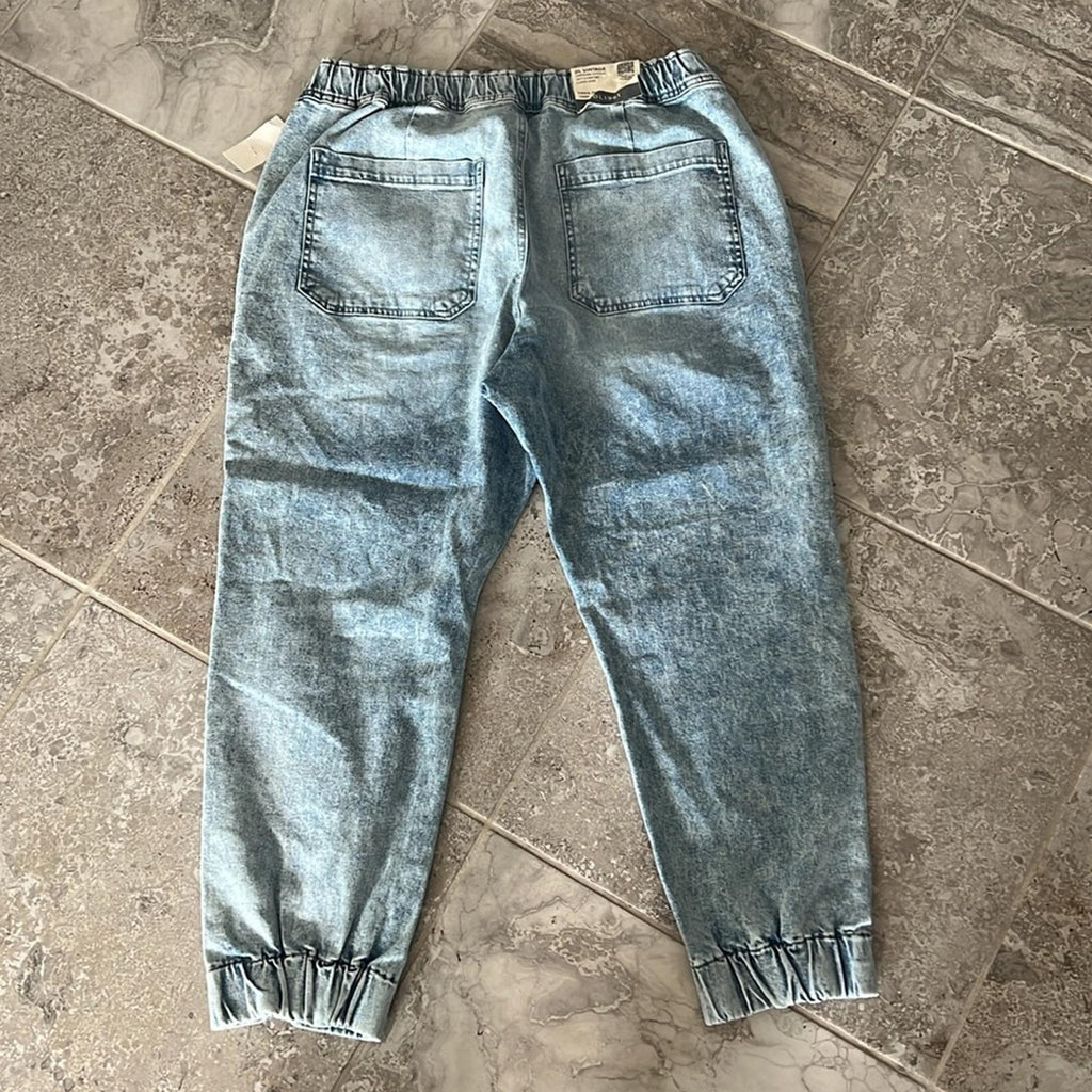 DL1961 Laura High Rise Jogger Jeans in Super Light, Size 34 NWT $209