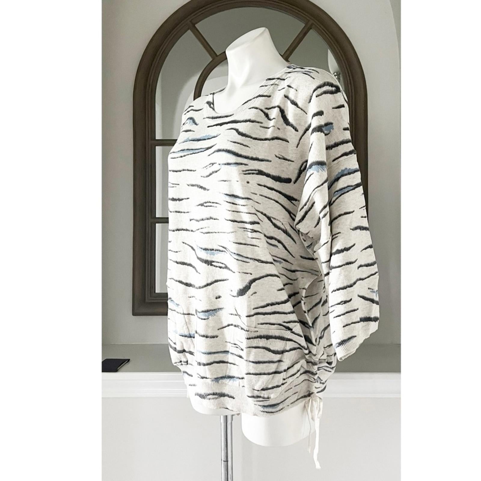 NEW Democracy Zebra Print Sweater w/Pockets, Plus Size 2X New w/Tag in Packaging
