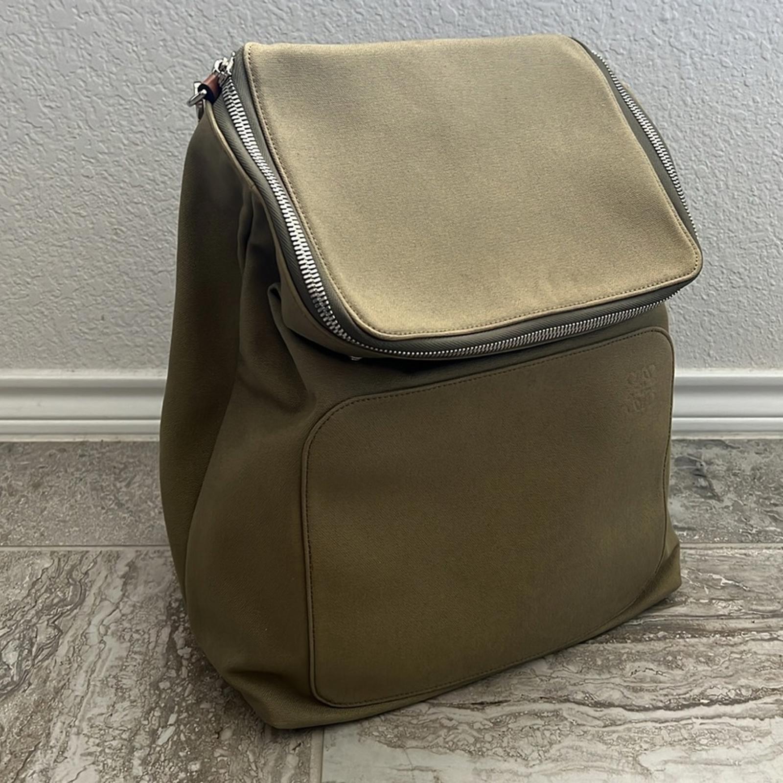 LOEWE Calfskin Small Goya Backpack in Olive Green, EXCELLENT!